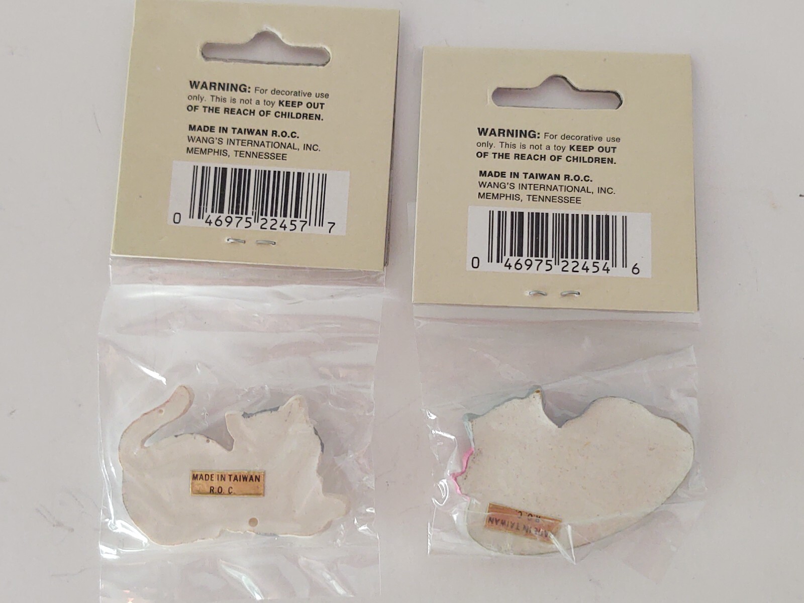 Kitty Craft Accent 2 Piece Set 1.25" Each White & Gray Cats