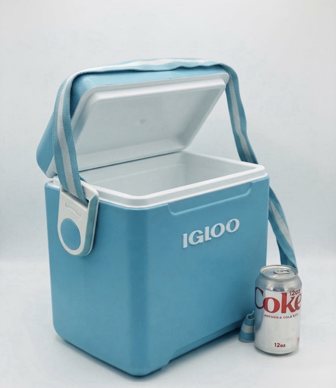 vintage Igloo personal hard-sided cooler (used)