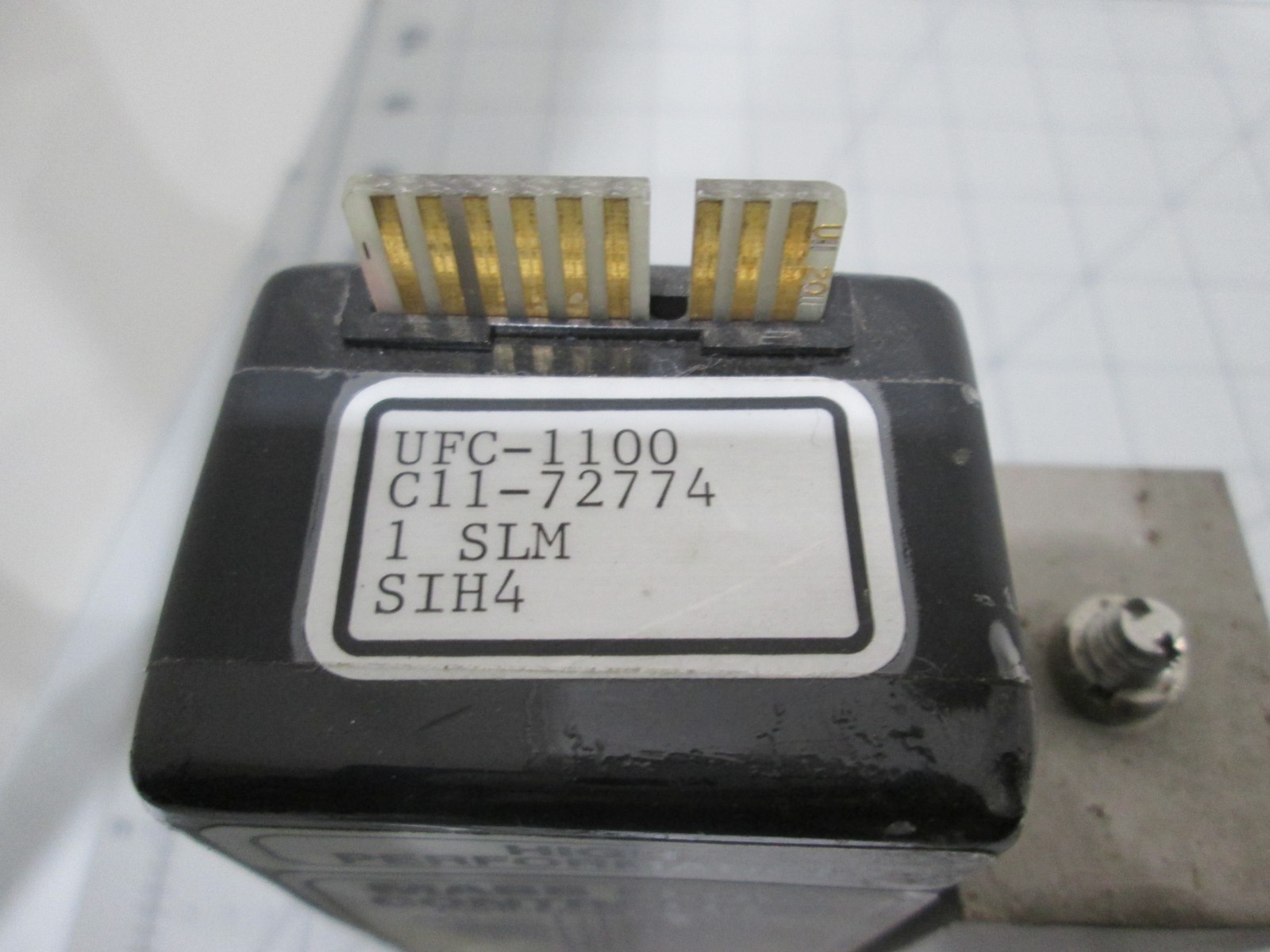 Unit, UFC-1100, Mass Flow Controller, SiH4, 1 SLM, Used