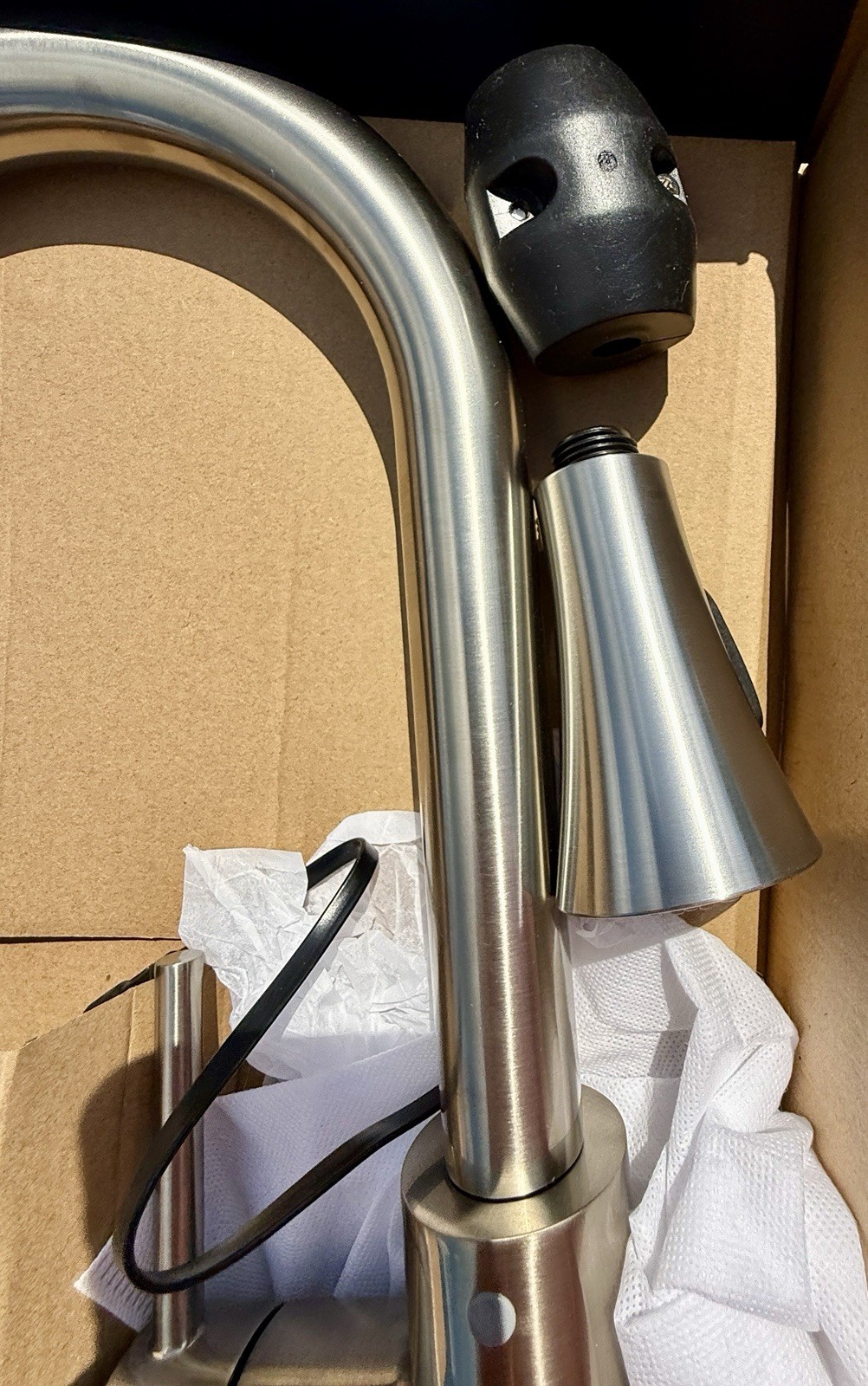 CAE 503262BN(DC) Single-handle pull-down sensor kitchen faucet Brushed Stainless