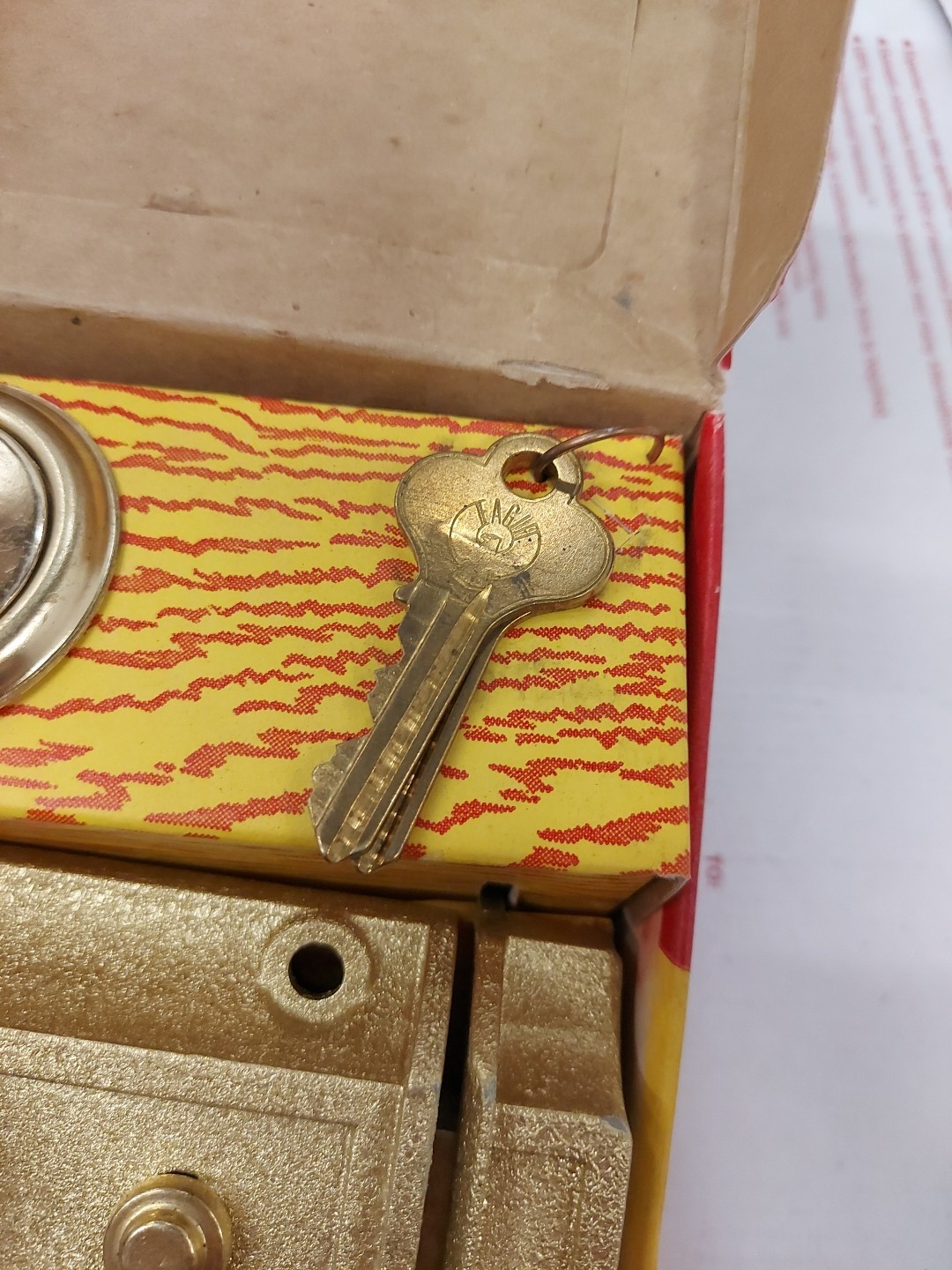 Eagle Knight Latch Original Box 3500BLY Never Used NOS