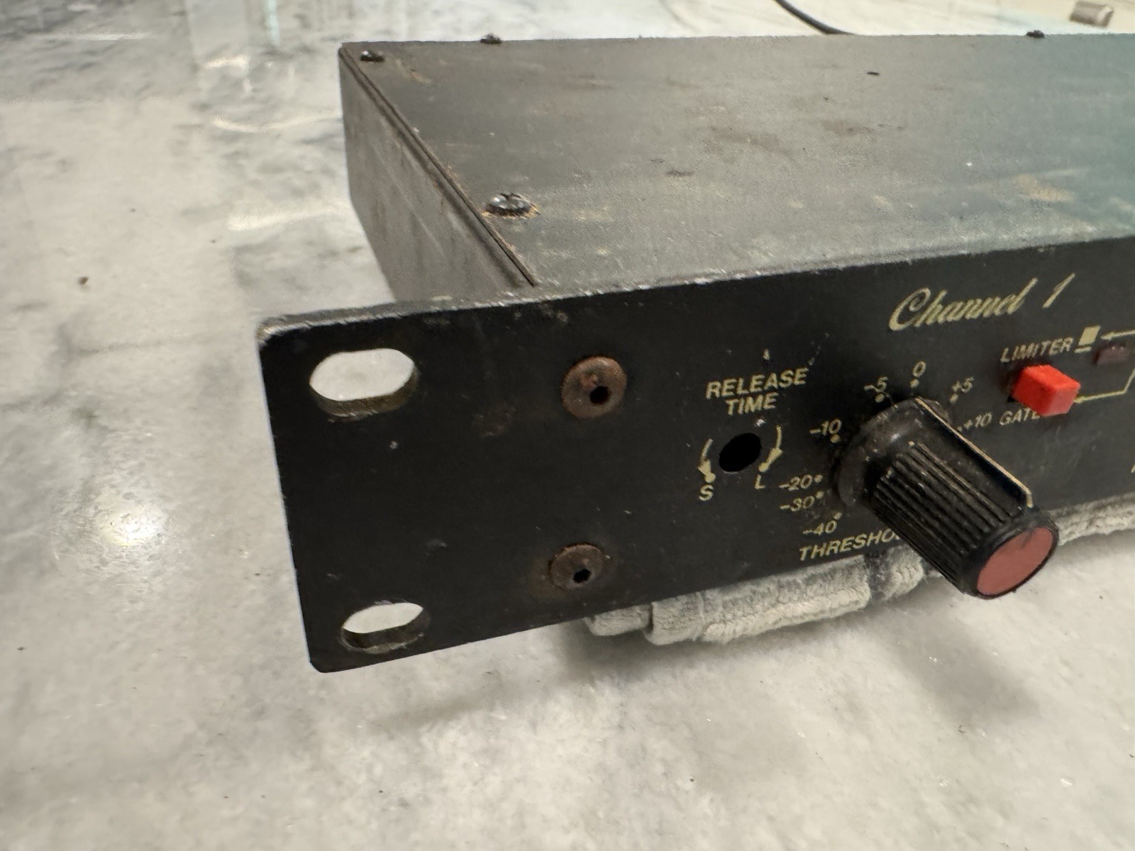 Biamp Stereo Limiter, Noise Gate, Vintage Rack