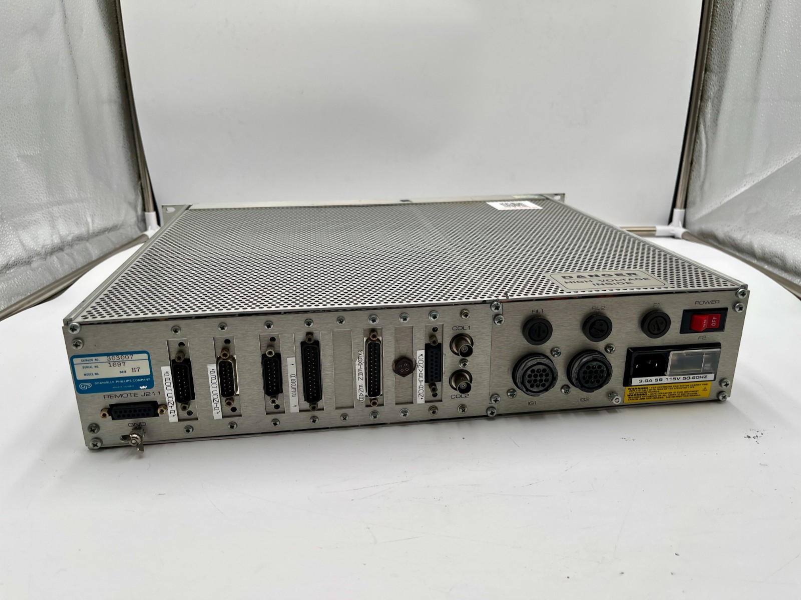 Granville Phillips Series 303 Vacuum Process Controller