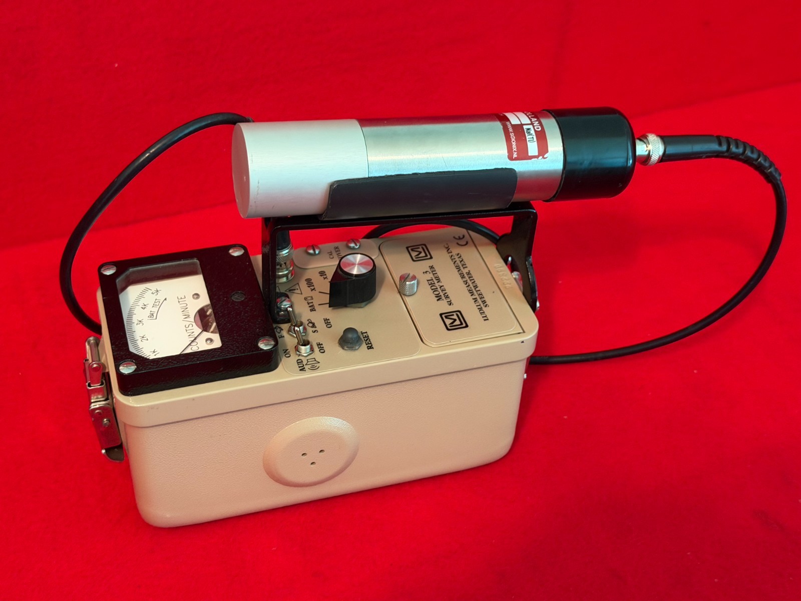 Ludlum Model 3 Survey Meter & Scionix Holland 35BR51 - Calibrated / Guaranteed