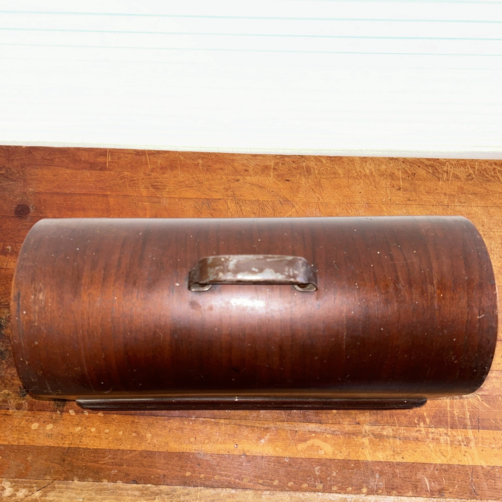 Vintage Singer Sewing Machine in Original Wood Case 🧵✂️