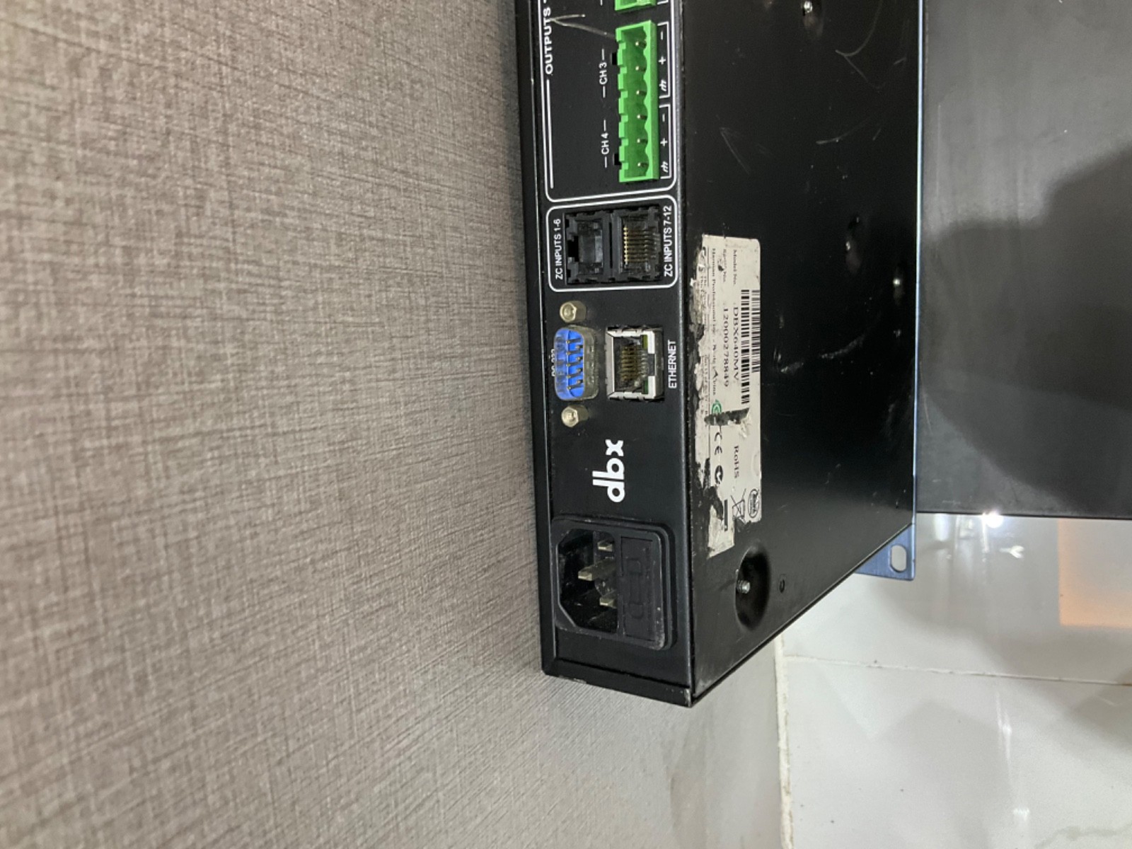 DBX ZONE PRO 640M DIGITAL ZONE PROCESSOR DBX640MV