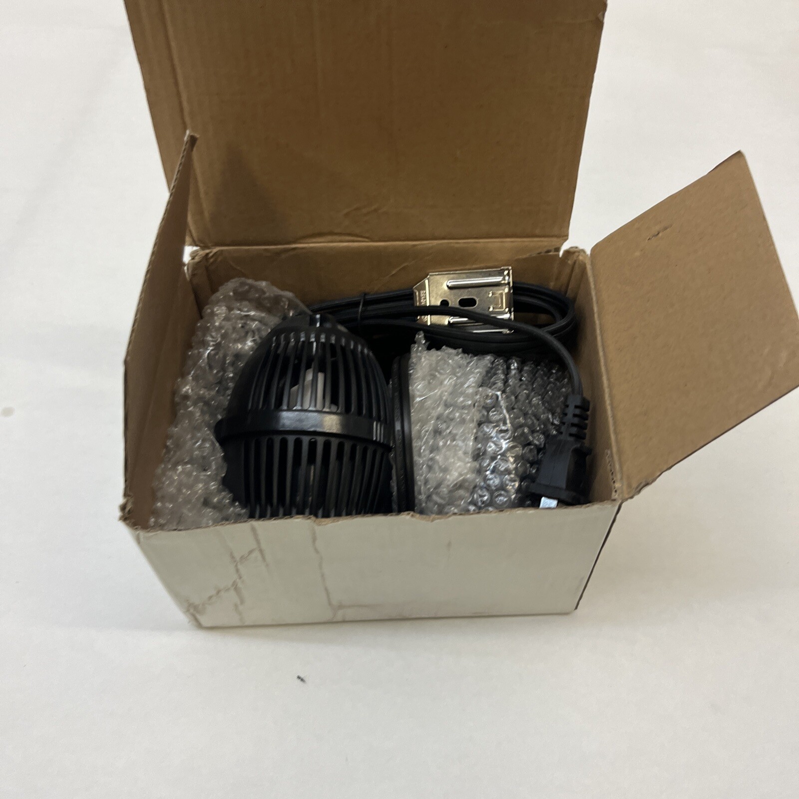 SUN Microsystems Jvp Series Submersible Circulation Powerhead Pump, 800 GPH, ...