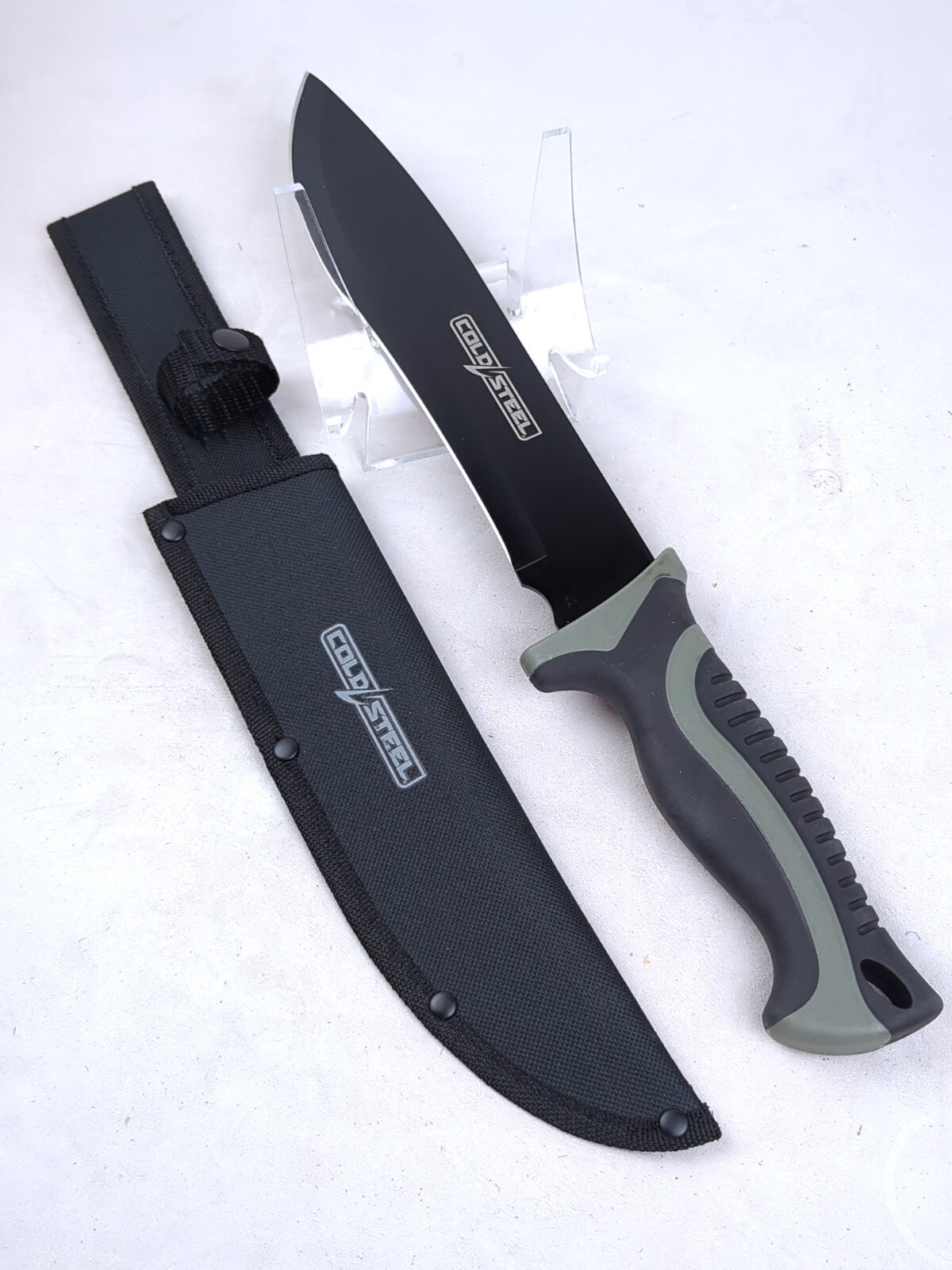 Cold Steel BUSHCRAFT Knife 8 5/8 Steel Blade with Gray and Black Handle & SHEATH