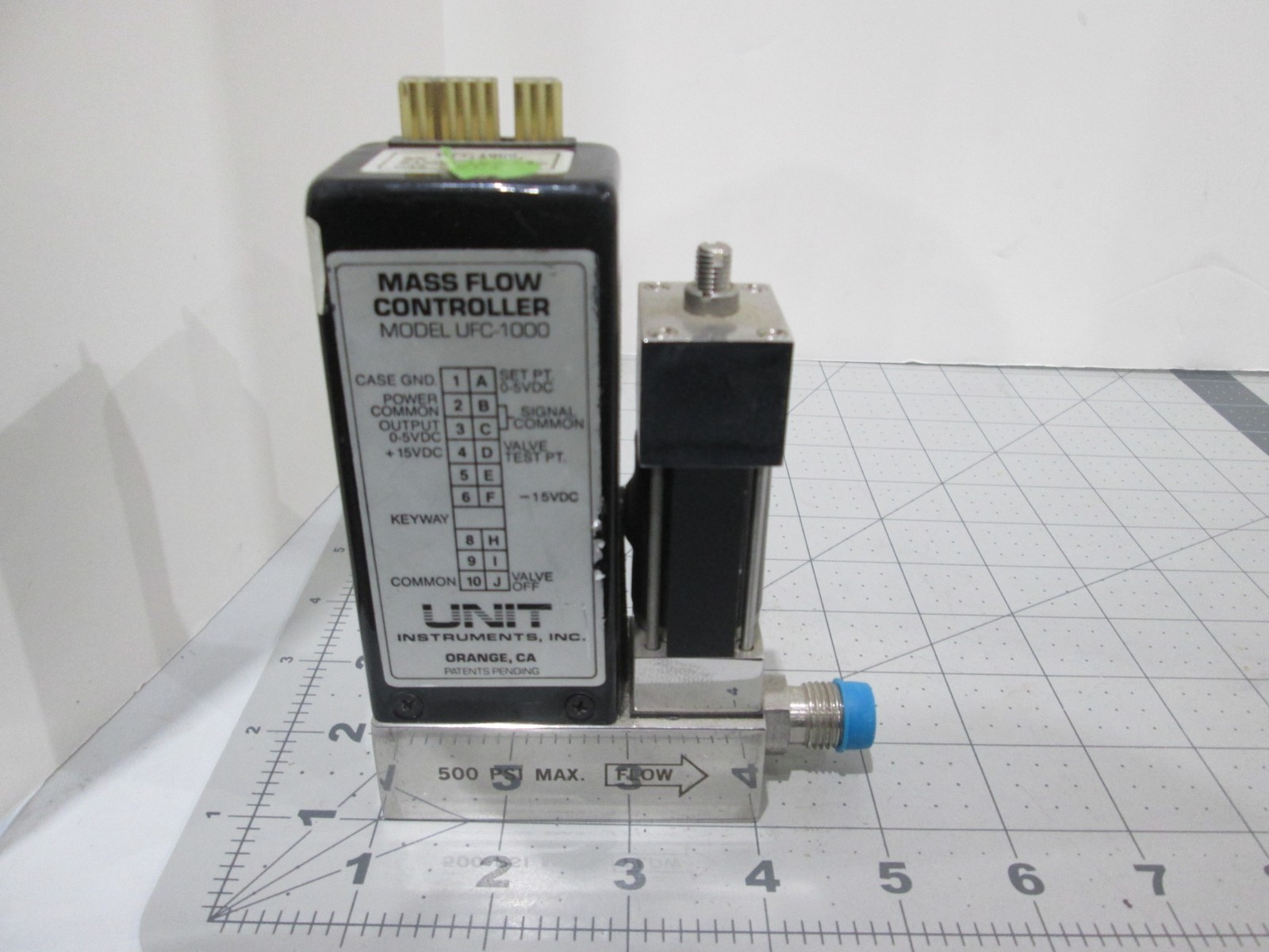 Unit, UFC-1000, Mass Flow Controller, SF6, 100 SCCM, Used