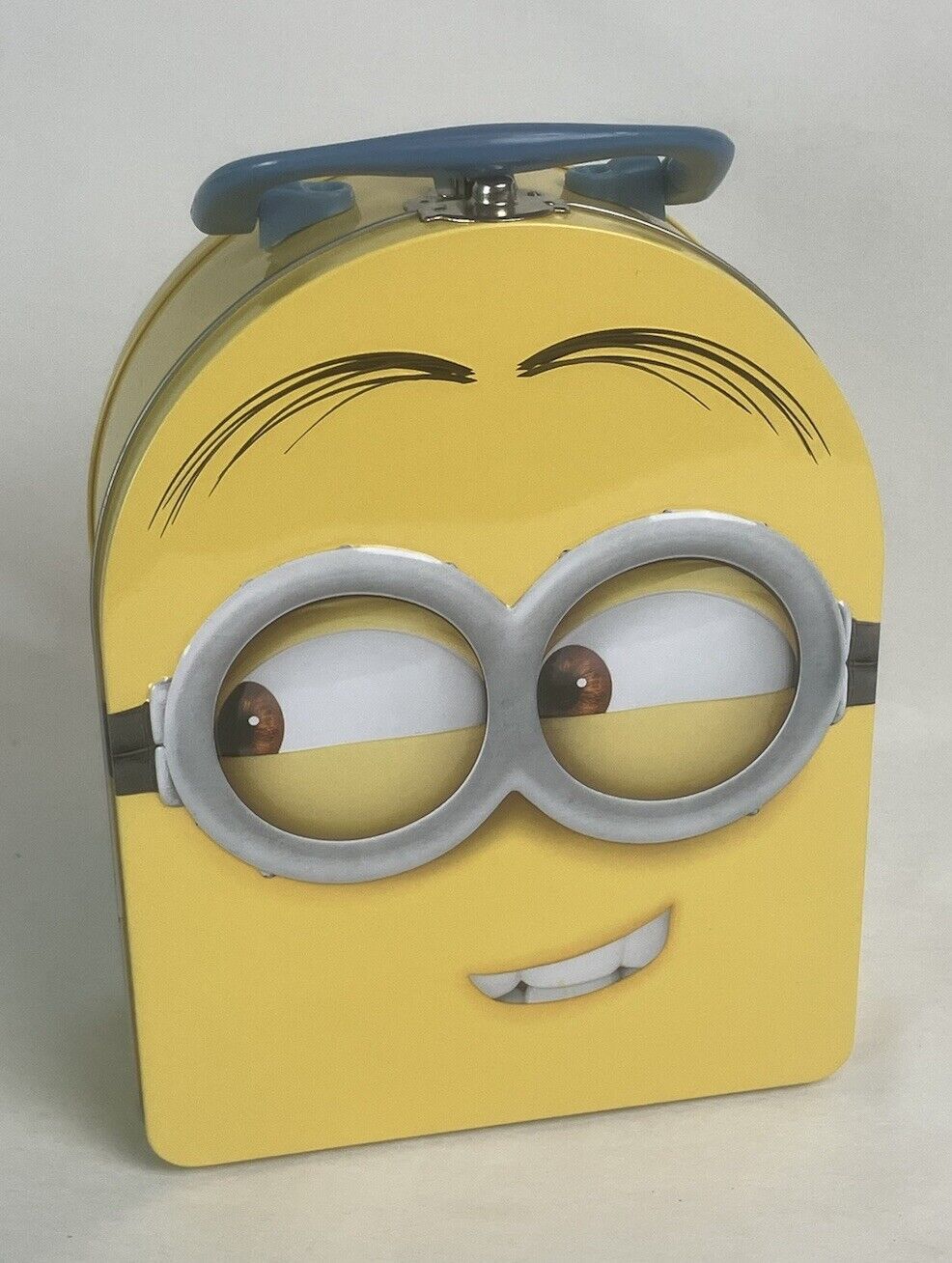 Despicable Me Minions Metal Lunch Box Tin Lunchbox Storage Pre Owned