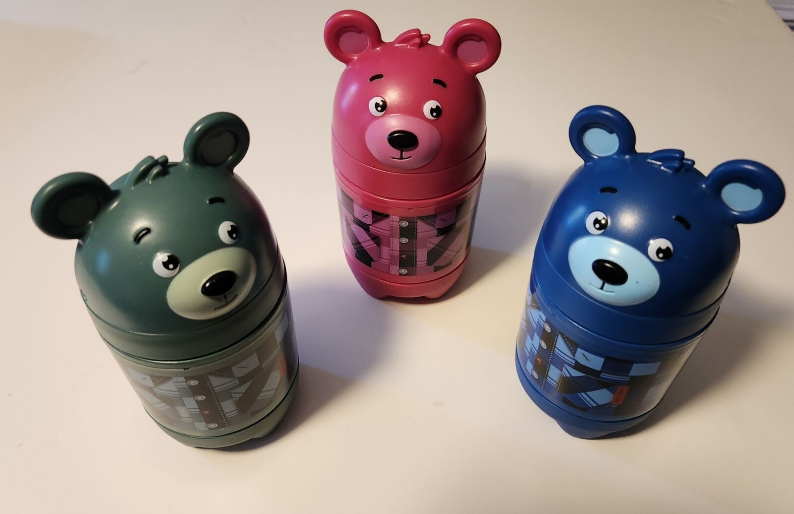 Cool Gear 8 Fluid Ounces Cool Zooey Bear Snack container, unisex, Free Shipping