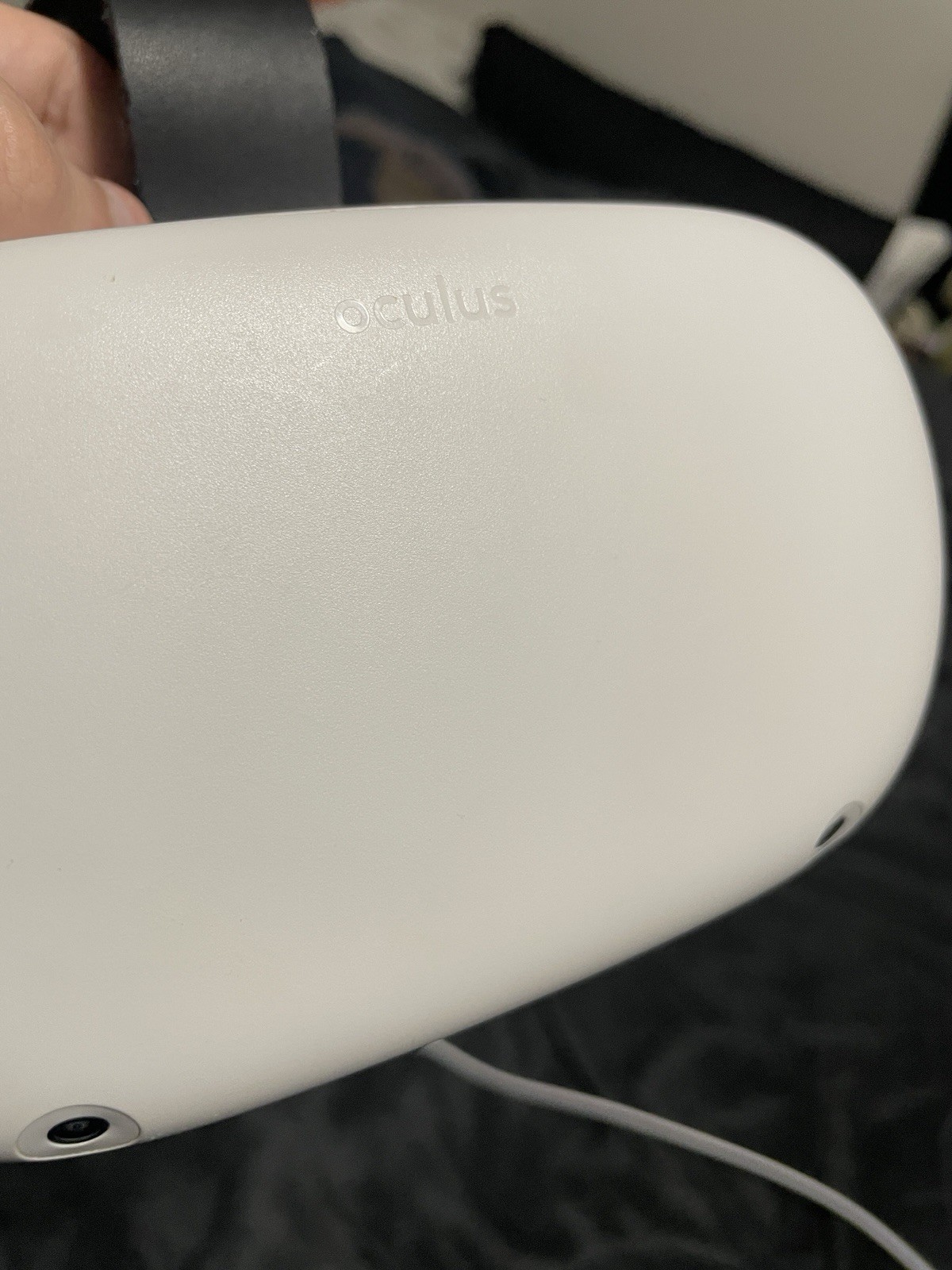 ORIGINAL Oculus Quest 2, KIWI Headset Strap & Extended Battery Kit, With Charger