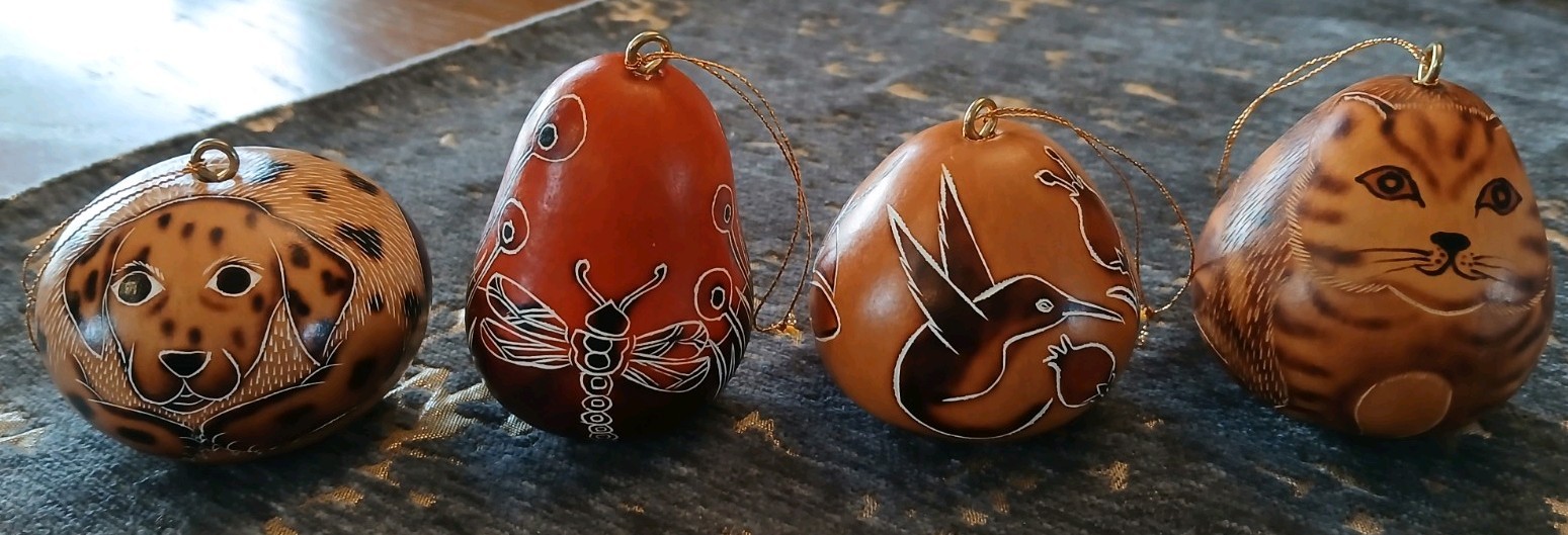 Vtg Lucuma Handmade Gourd Ornaments Set Of 4 Made In Peru Boho Mexican Animal