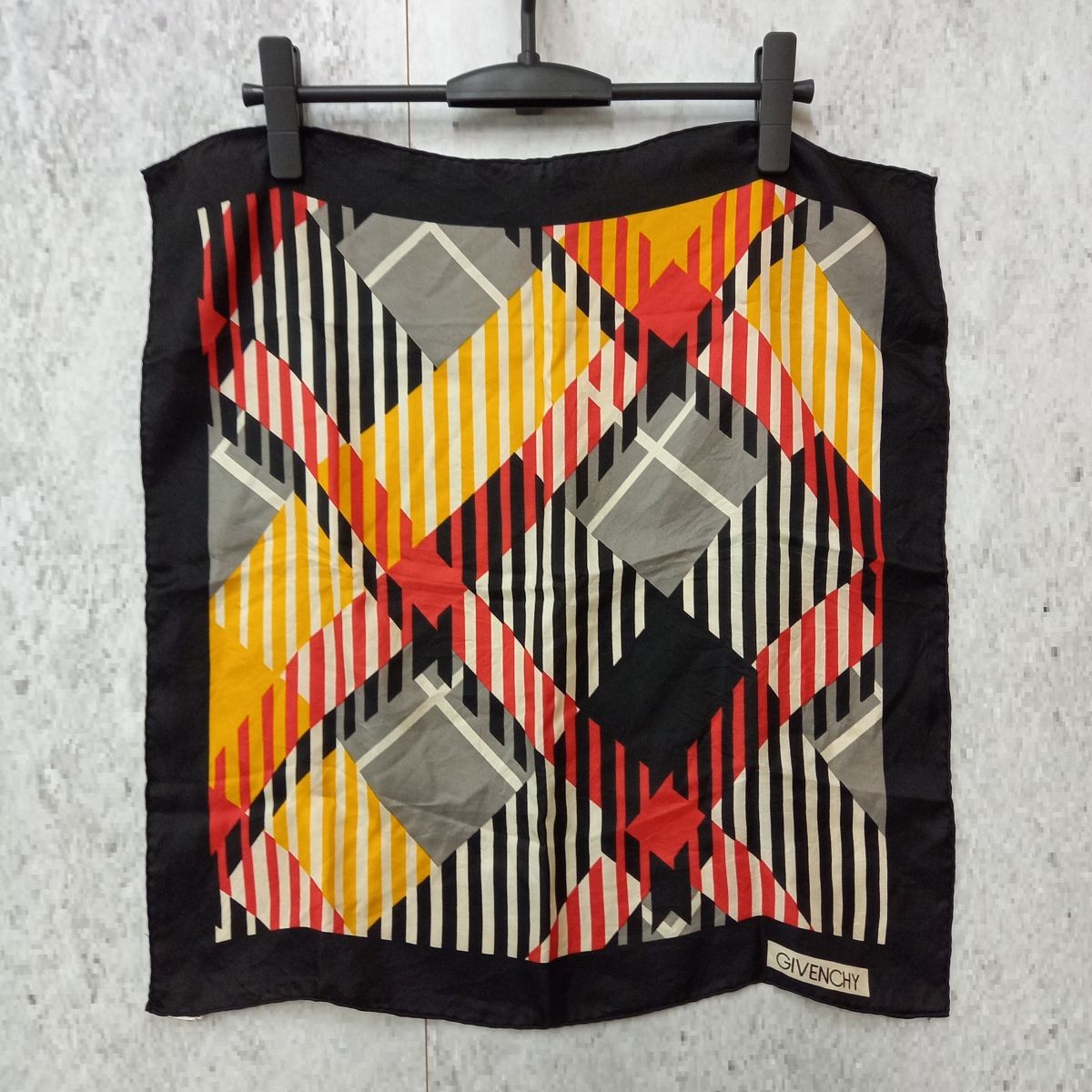 GIVENCHY Scarf Plaid Plaid Small Geometric Black
