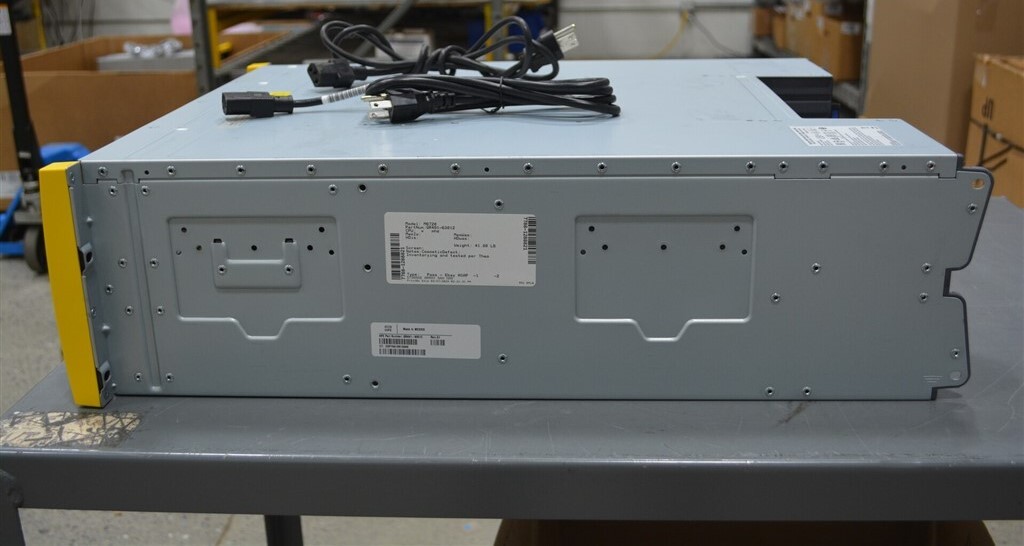 HP M6720 QR491-63012 Drive Shelf 4U SAS 3.5" Drive Enclosure 24-Port