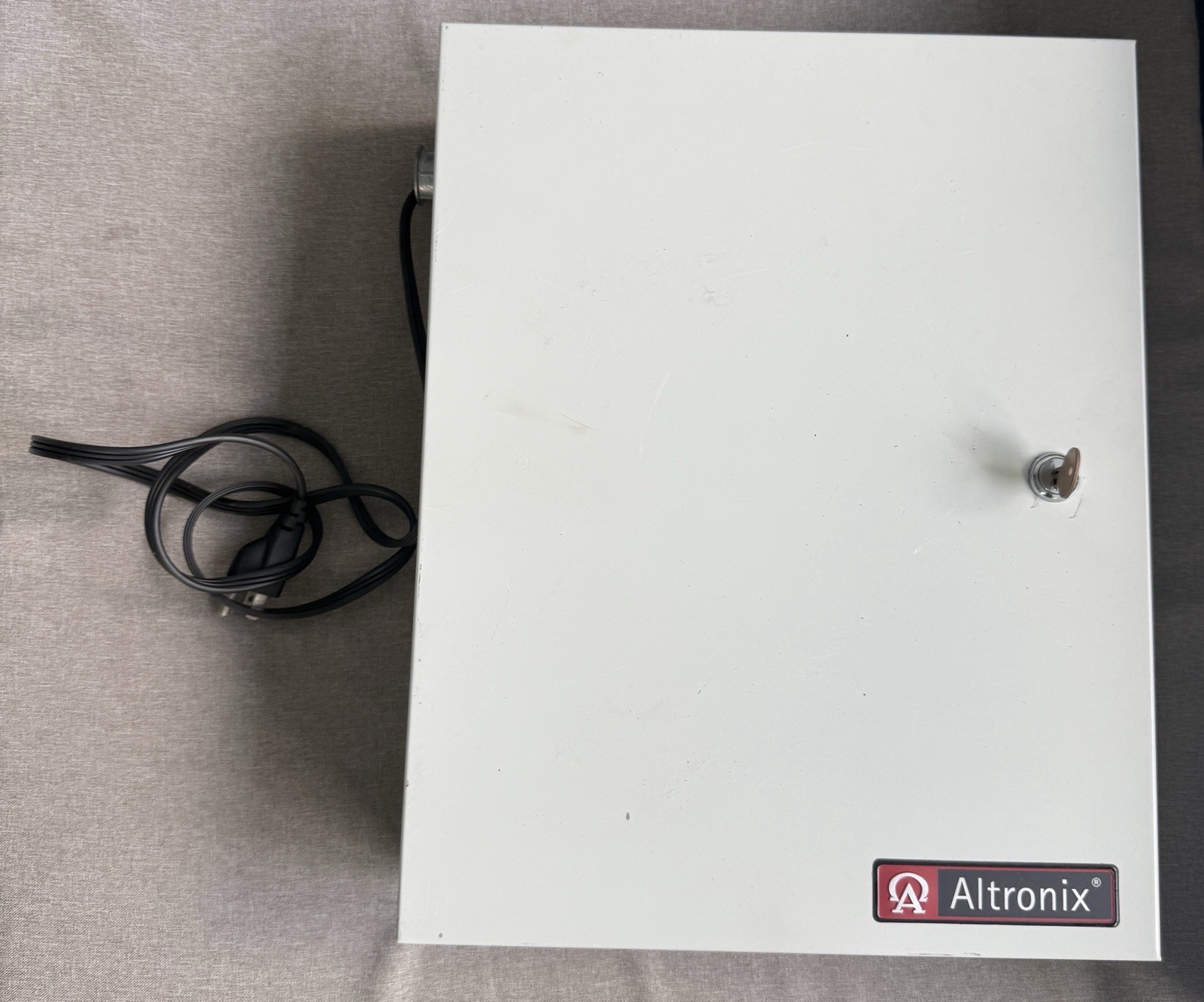 Altronix - AL400ULACM - Power Supply/Access Power Controller, Input 115VAC 60Hz