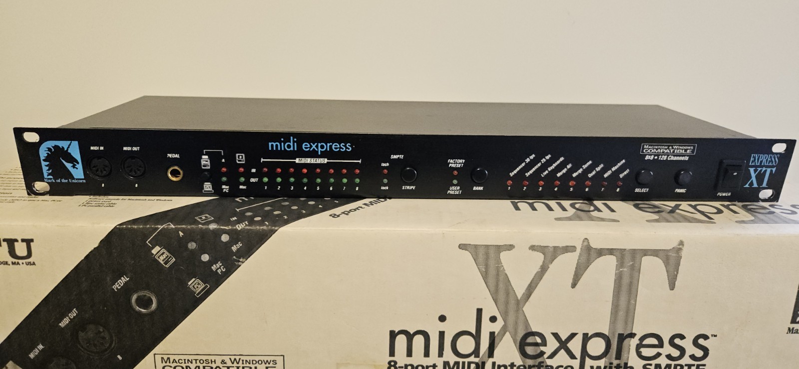 MOTU MIDI Express XT MIDI Interface 8X8 128 channels 8-PORT W/BOX AND MANUAL