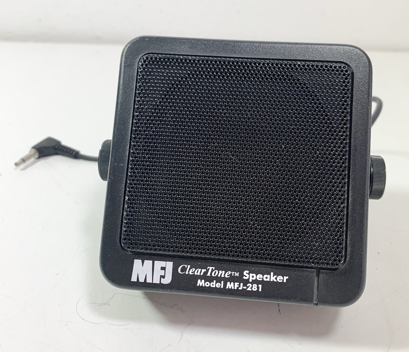 MFJ-281 Clear Tone External Speaker for Mobile Ham CB Radios scanners