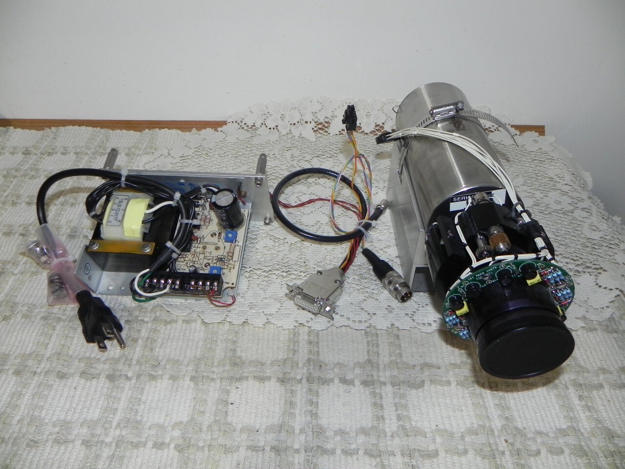 IST Mirion Radiation Tolerant Camera R9855CMJ03A NEW 05-S7294-02 + Power supply