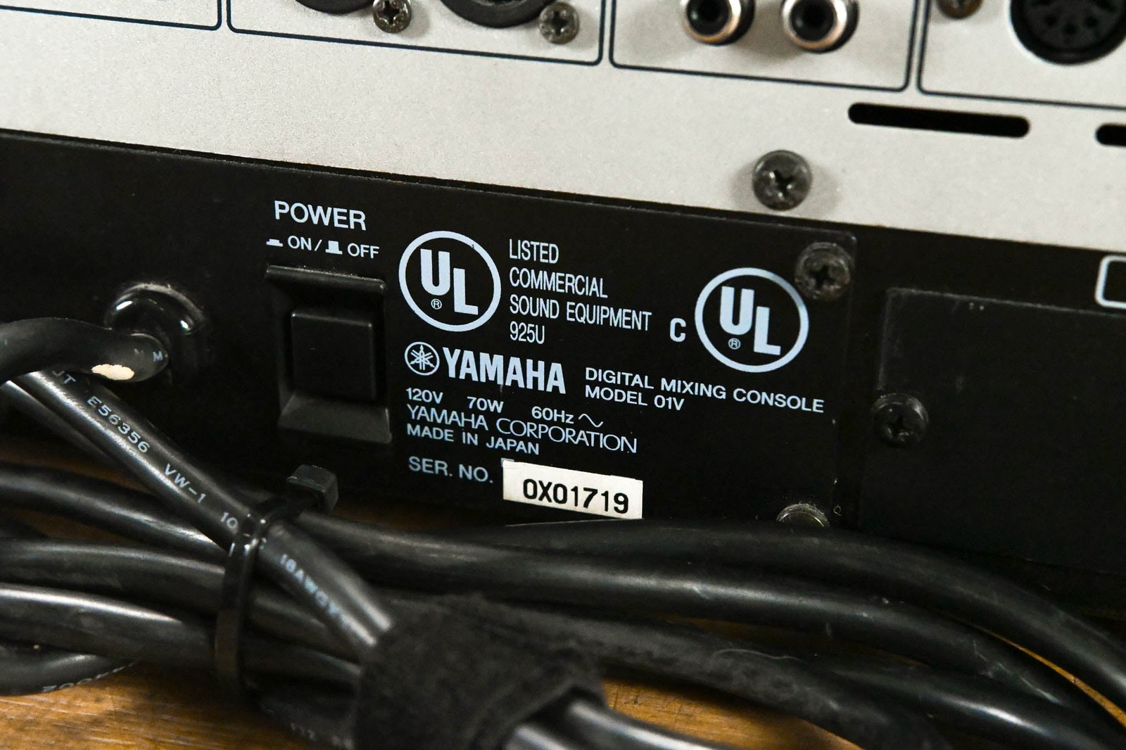 Yamaha 01V 16-Channel Digital Audio Console CG013HQ