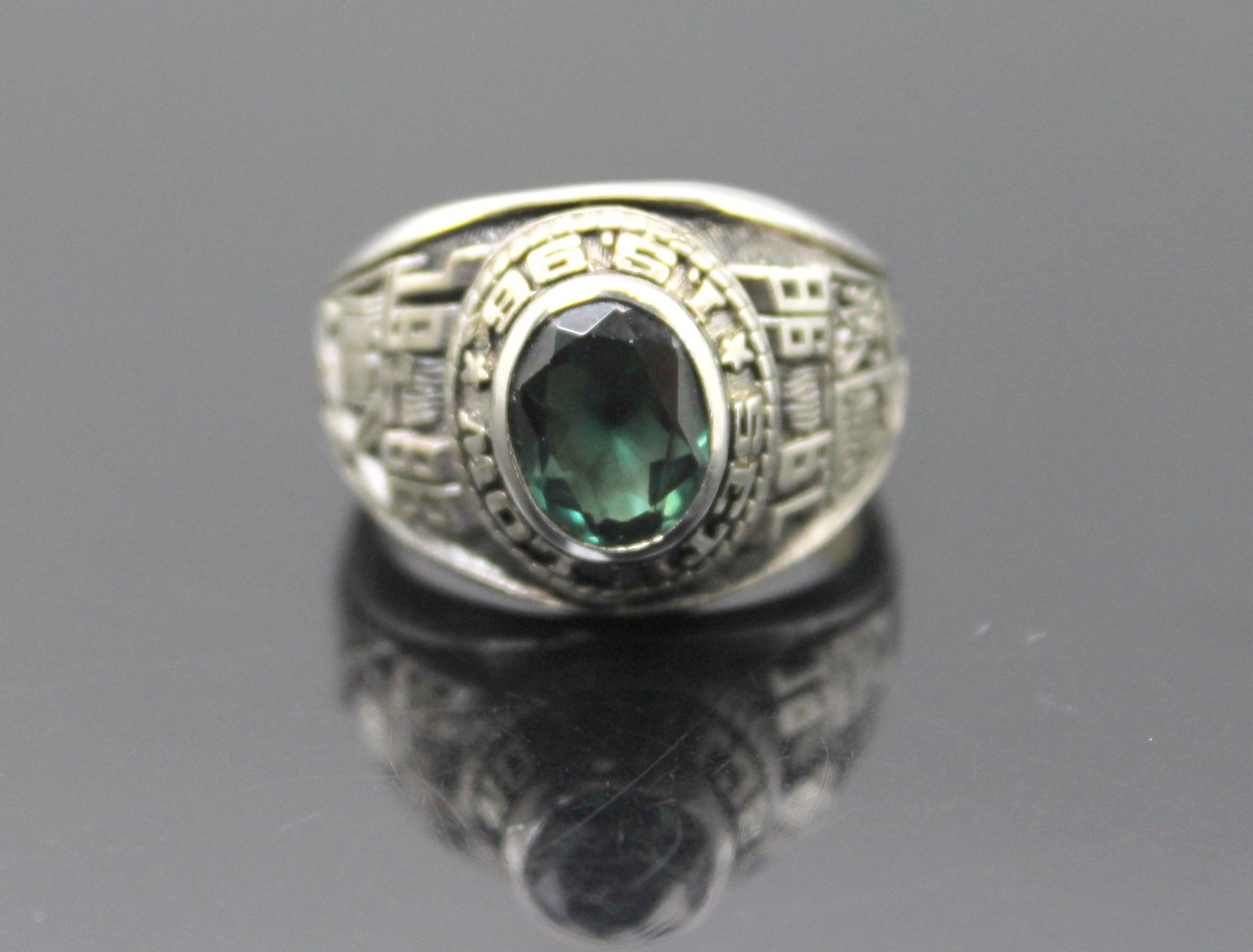 SETH LOW MIDDLE SCHOOL 1998 SOLID STERLING SILVER RING SIZE 9.75'