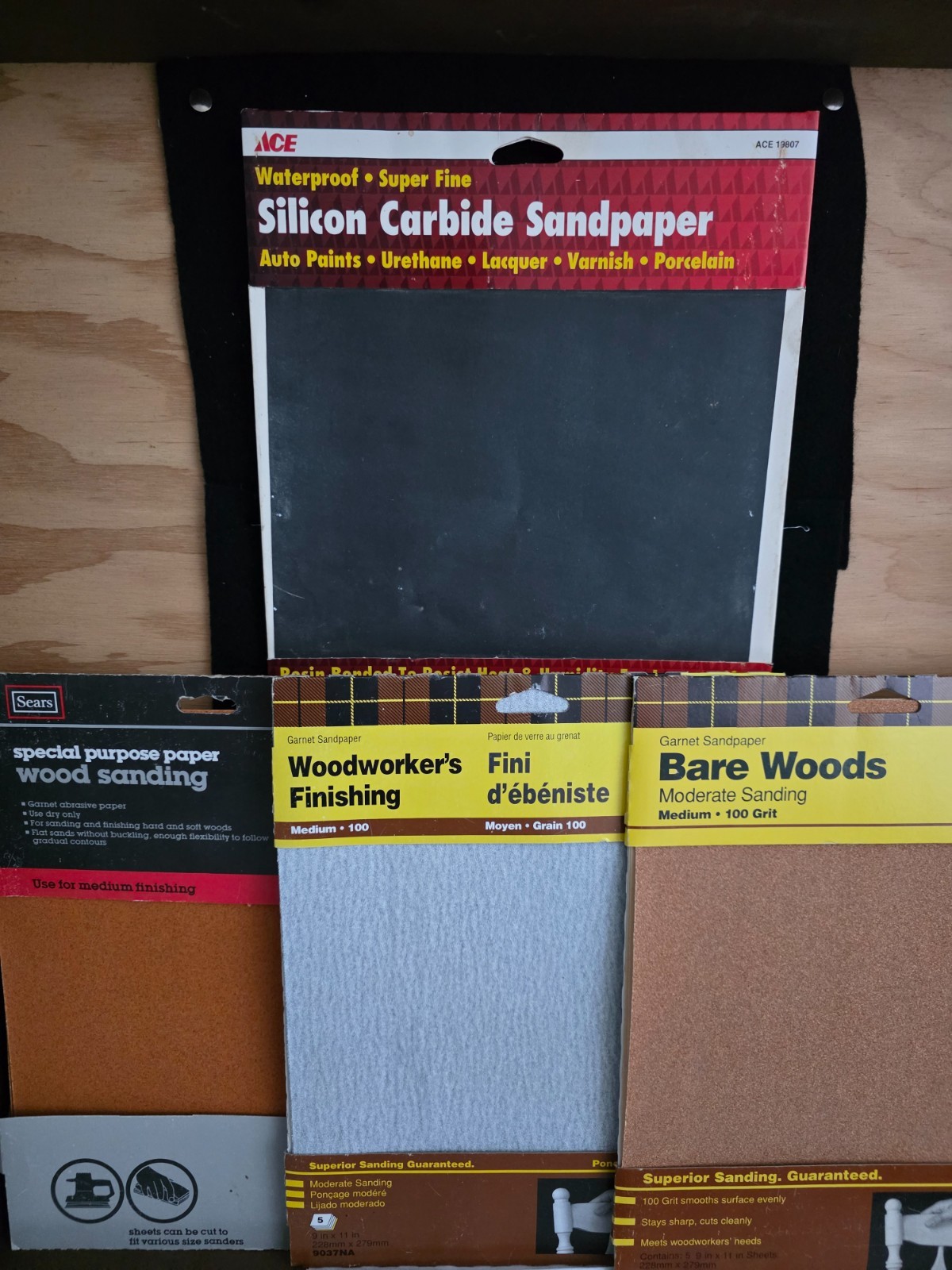 *BRAND NEW*/*UNUSED* / (12) 100 GRIT SANDPAPER, (1) sheet 400 GRIT/ ALL 9"x 11"