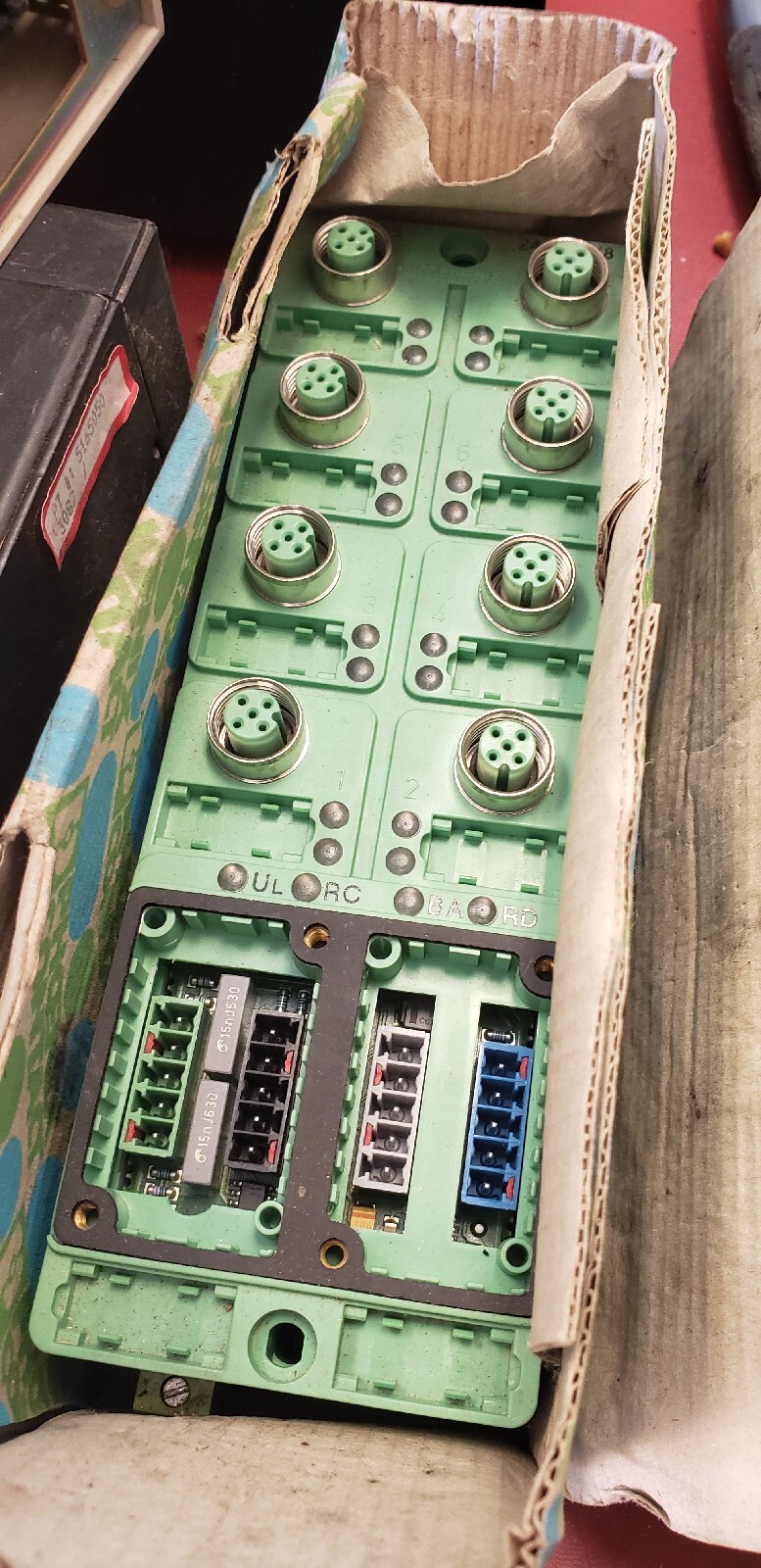 NEW Phoenix Contact | 2732648 | IBS SAB 24 DI 8/8 SR Distributed I/O  (F2-2A)