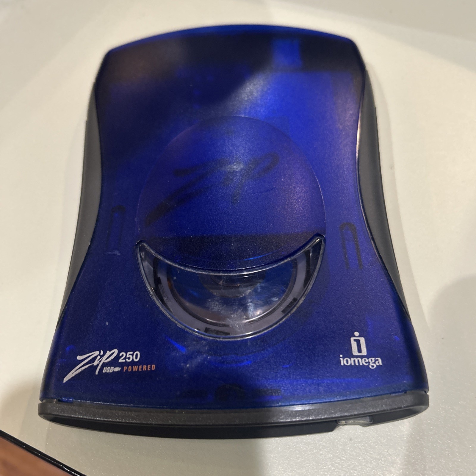 Iomega Zip 250 Z250USBPCM  USB Power External Disk Drive - (No Adapter Or Cable)
