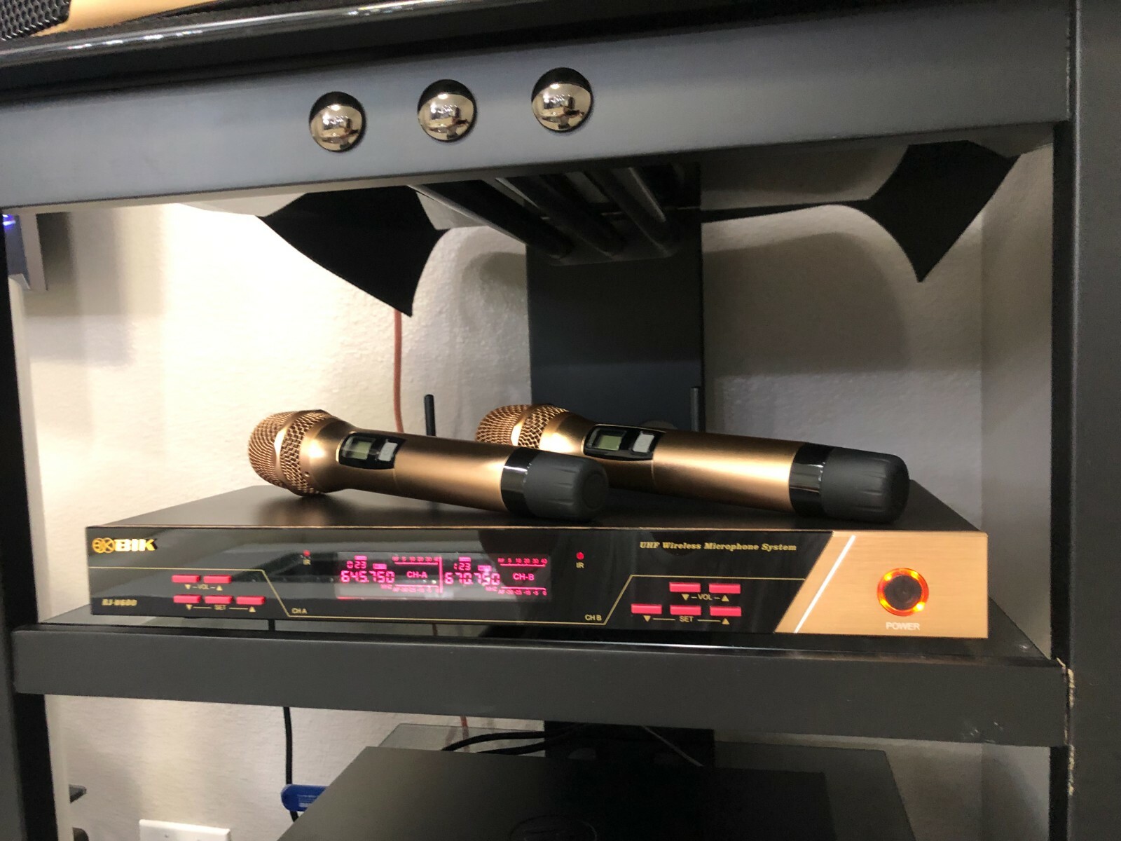 BIK BJ-U600 Wireless Microphone System (Japan)