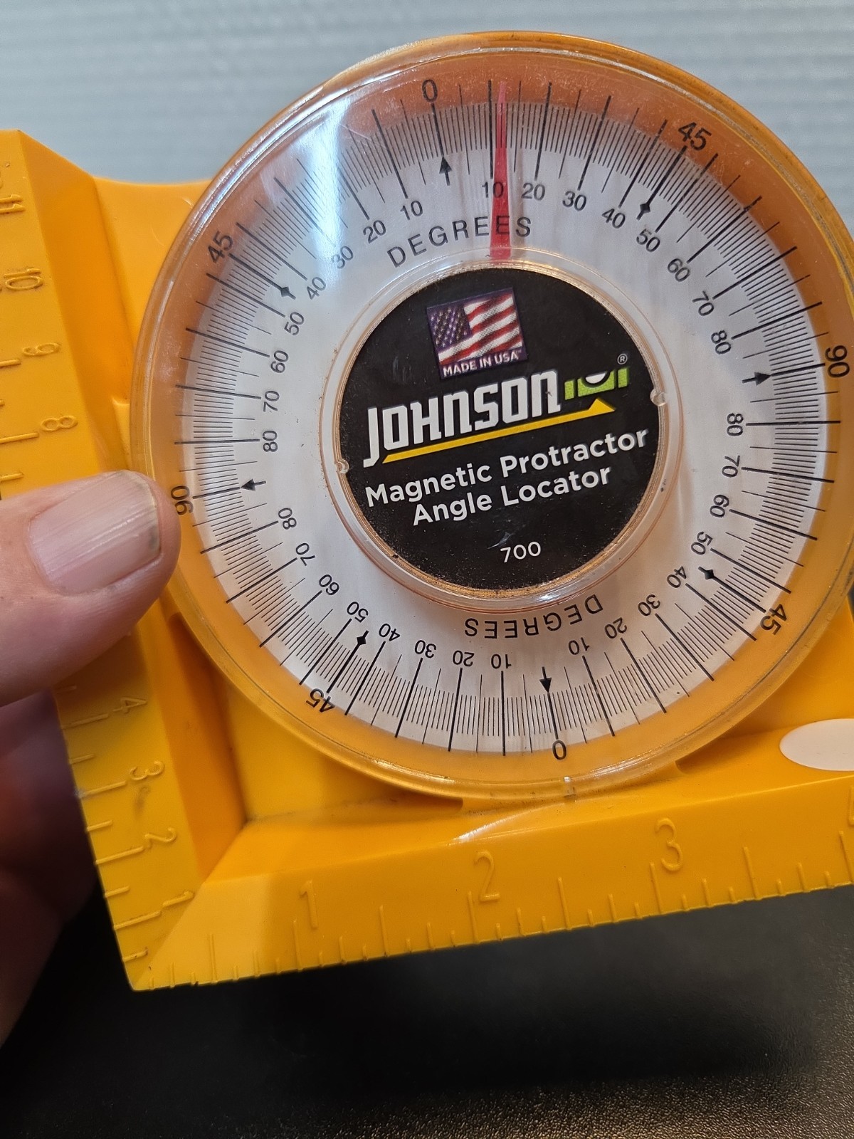 Johnson Level 700 Magnetic Protractor / Angle Locator building tool