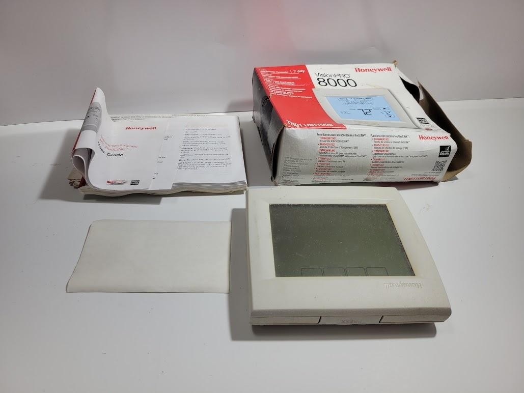 Honeywell VisionPRO 8000 TH8110R1008 Programmable Thermostat 7 Day Touchscreen