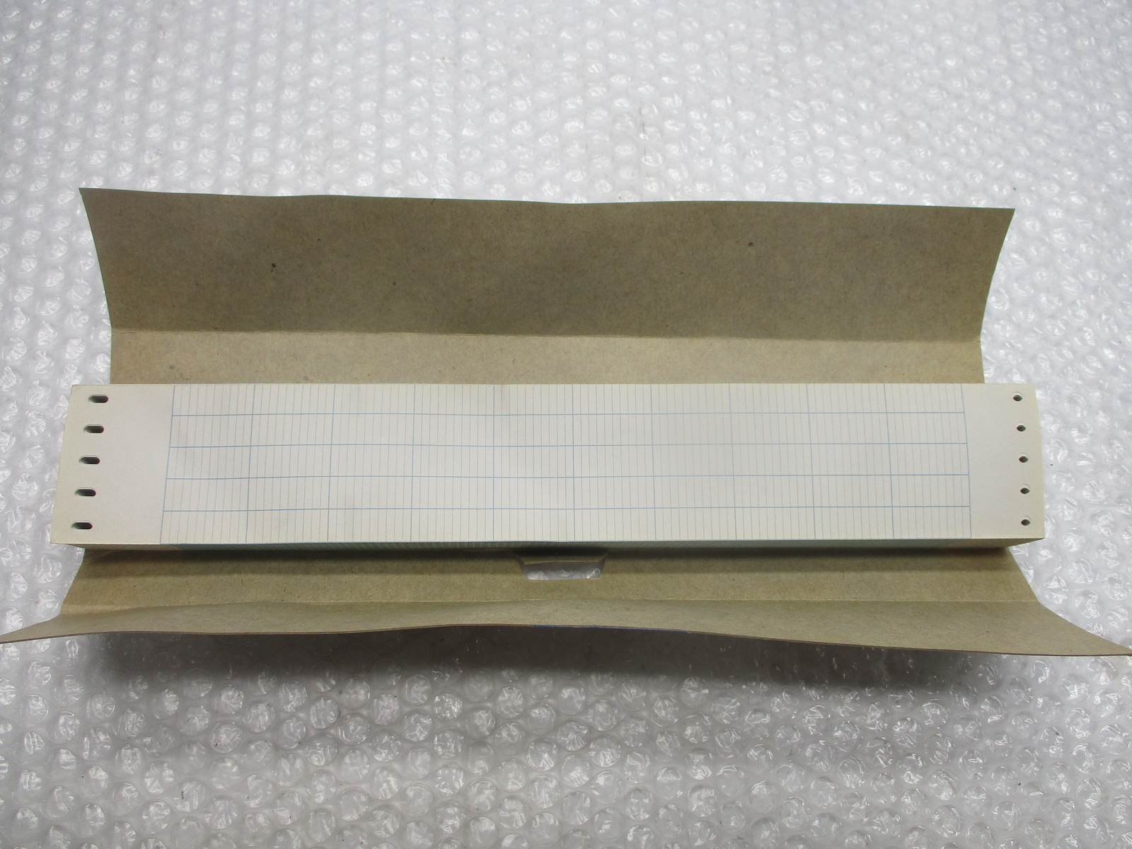 INDUSTRIAL SPARE 1364AD01 CHART PAPER NSNP