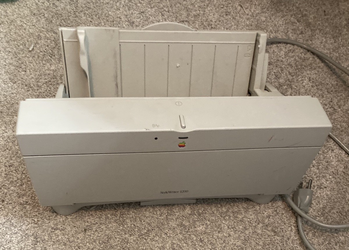 Vtg Tested Apple Stylewriter 1200 Computer Printer M2003 POWERS ON Moves On Rail