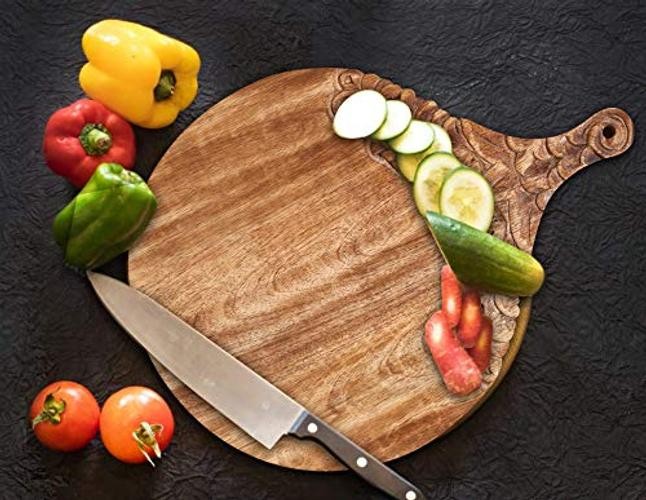VERSAINSECT nd carved round Chopping & Serving Tray for kitchen, dining table