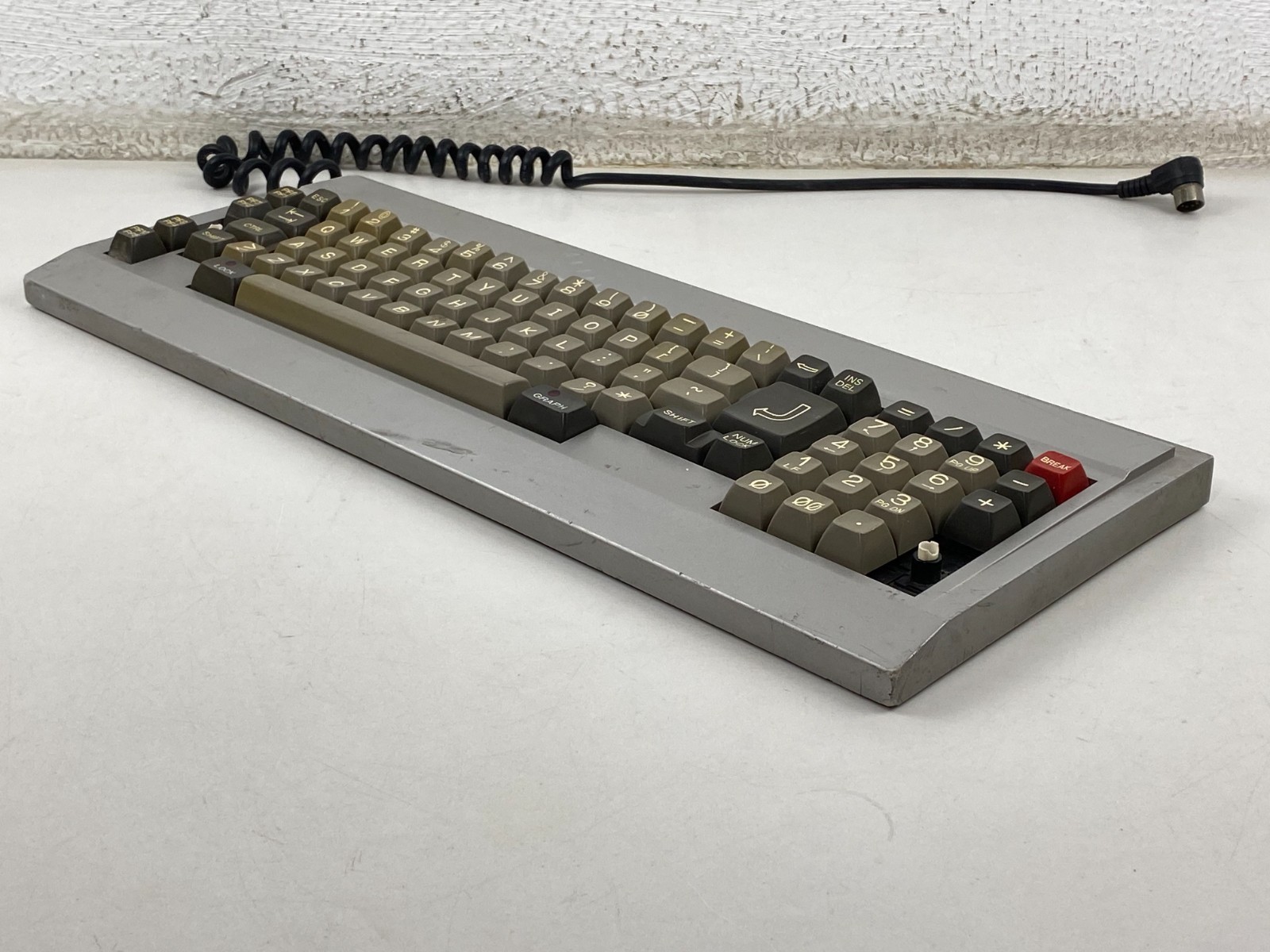 Vintage Sanyo MBC 555 Personal Computer Works