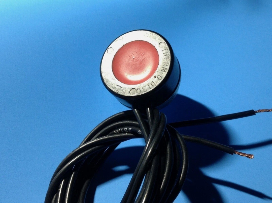 EMERSON THERMODISC 14T32 DEFROST TERMINATION SWITCH SPST CLOSE ON RISE  100F