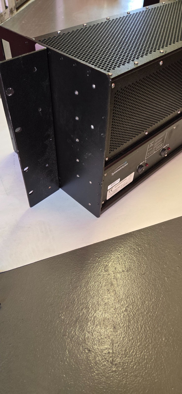 Symmetricom TimeCesium Time & Frequency PRS-4500, SN: 1037009751