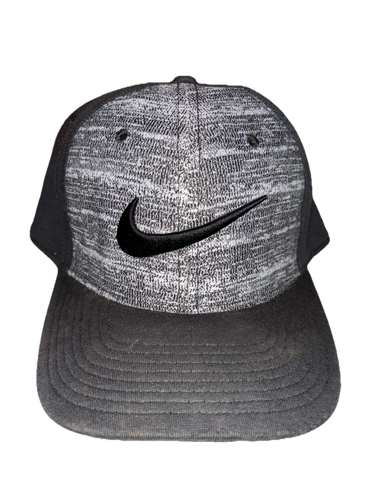 Nike Classic 99 Dri-Fit Golf Cap Hat Black Gray Mesh Trucker One Size