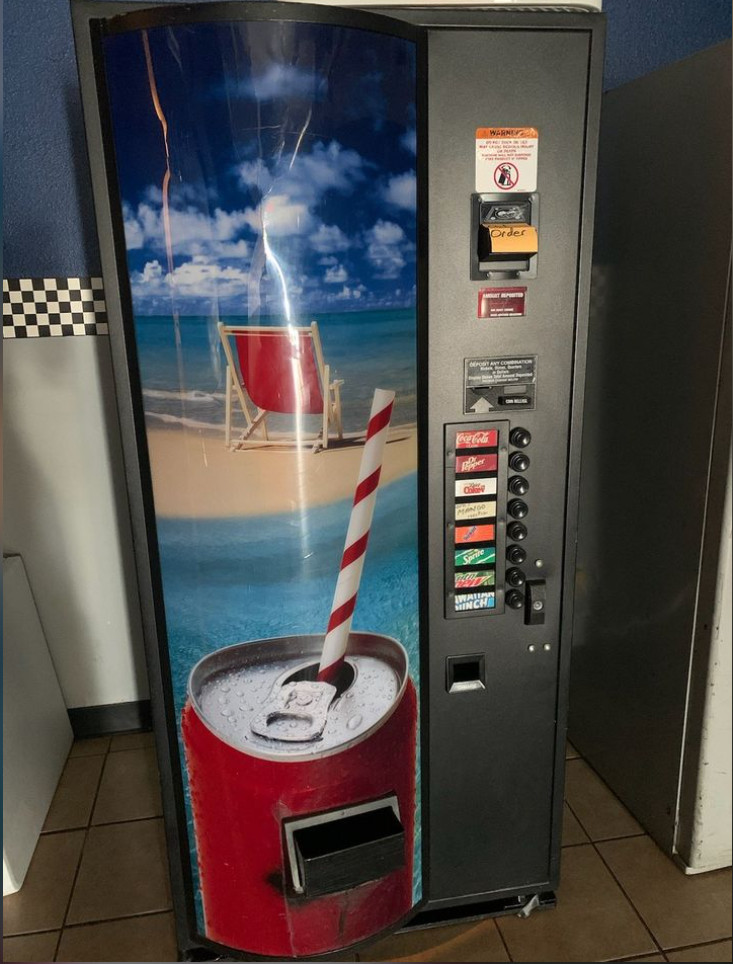 FSI 3040 Soda Vending Machine