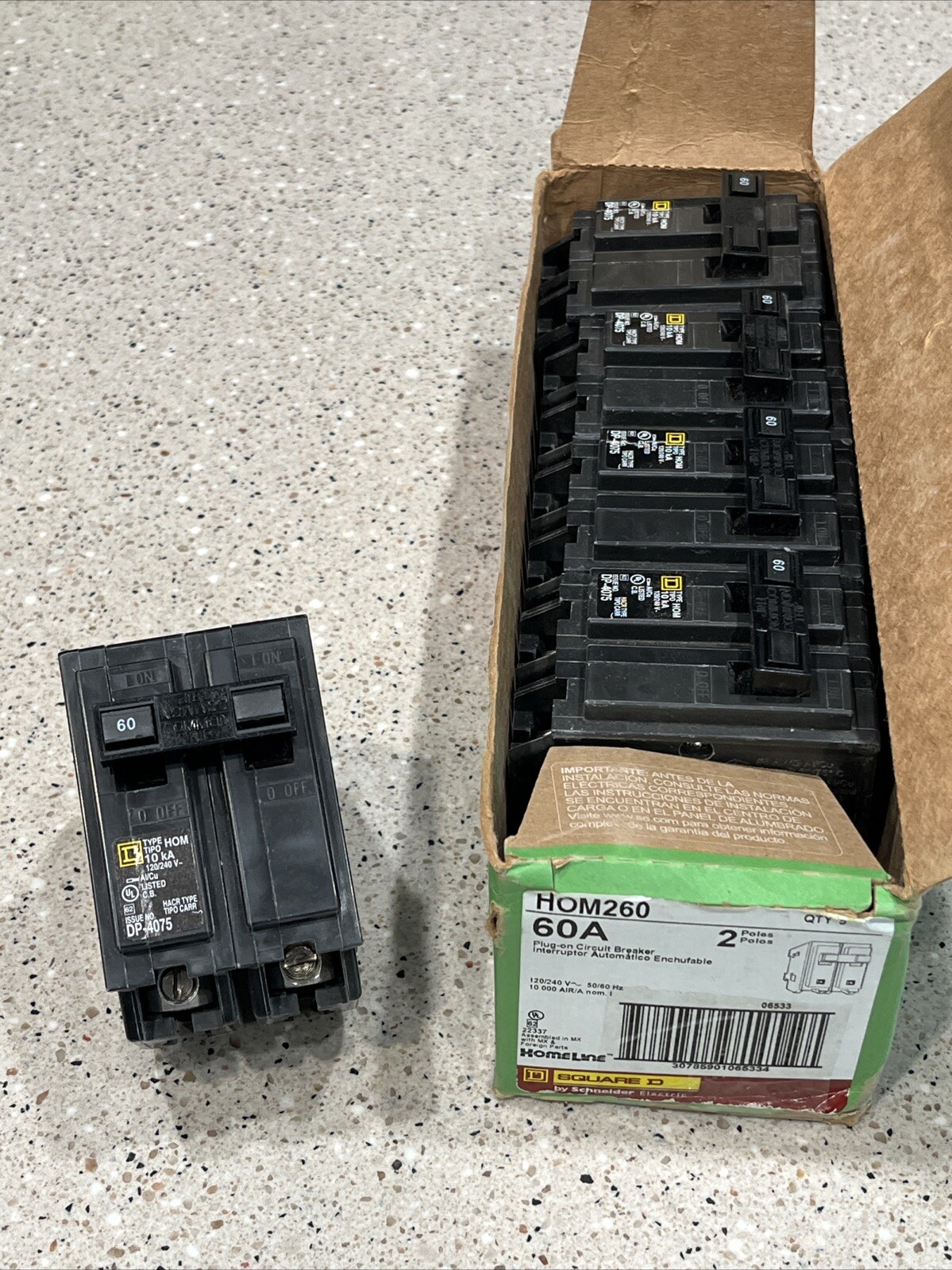 Square D HOM260 (5 PACK) 60A, 120/240V, 2P Circuit Breaker *(5) NEW IN BOX*