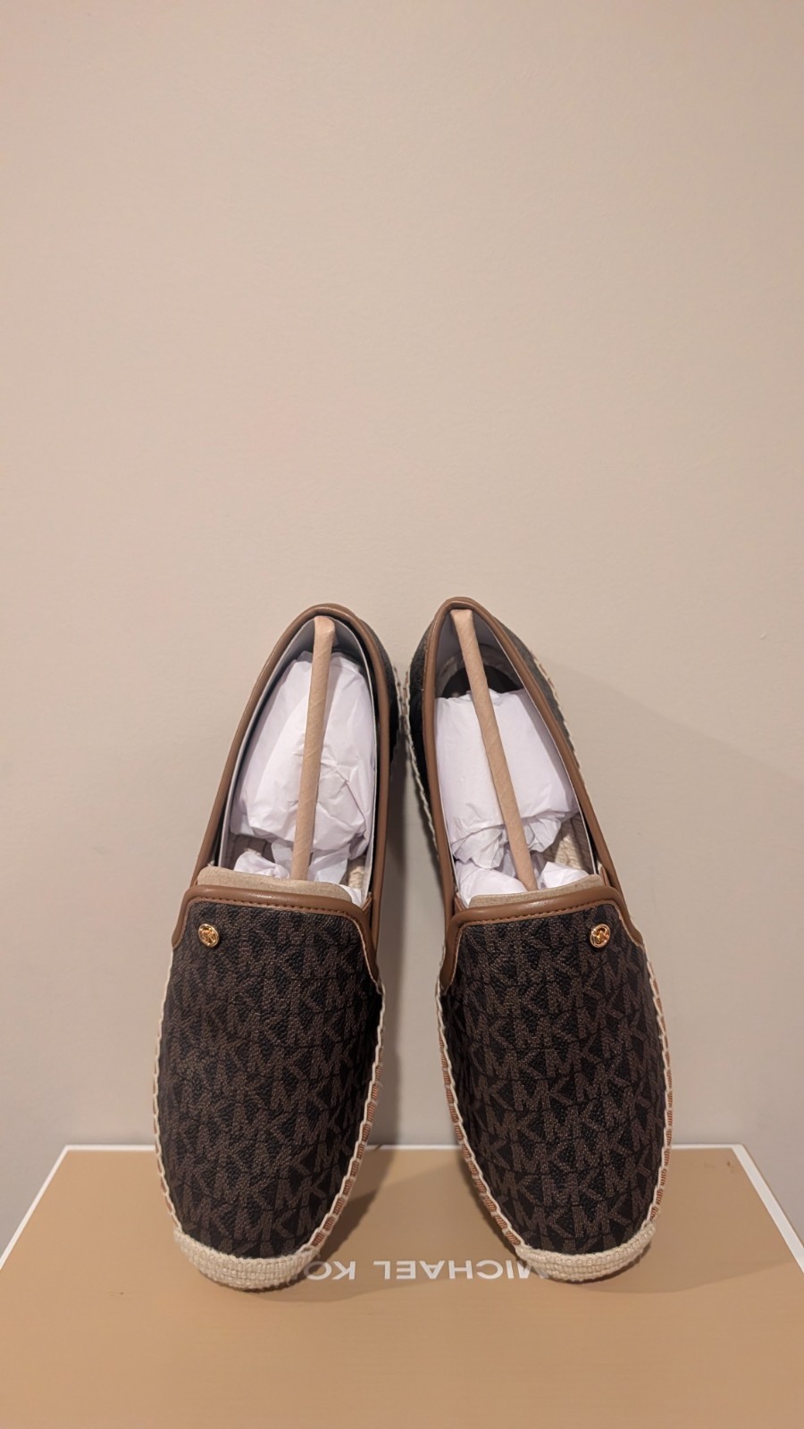 MICHAEL Michael Kors Women's Kingsley Espadrille Flats Size 9 NIB