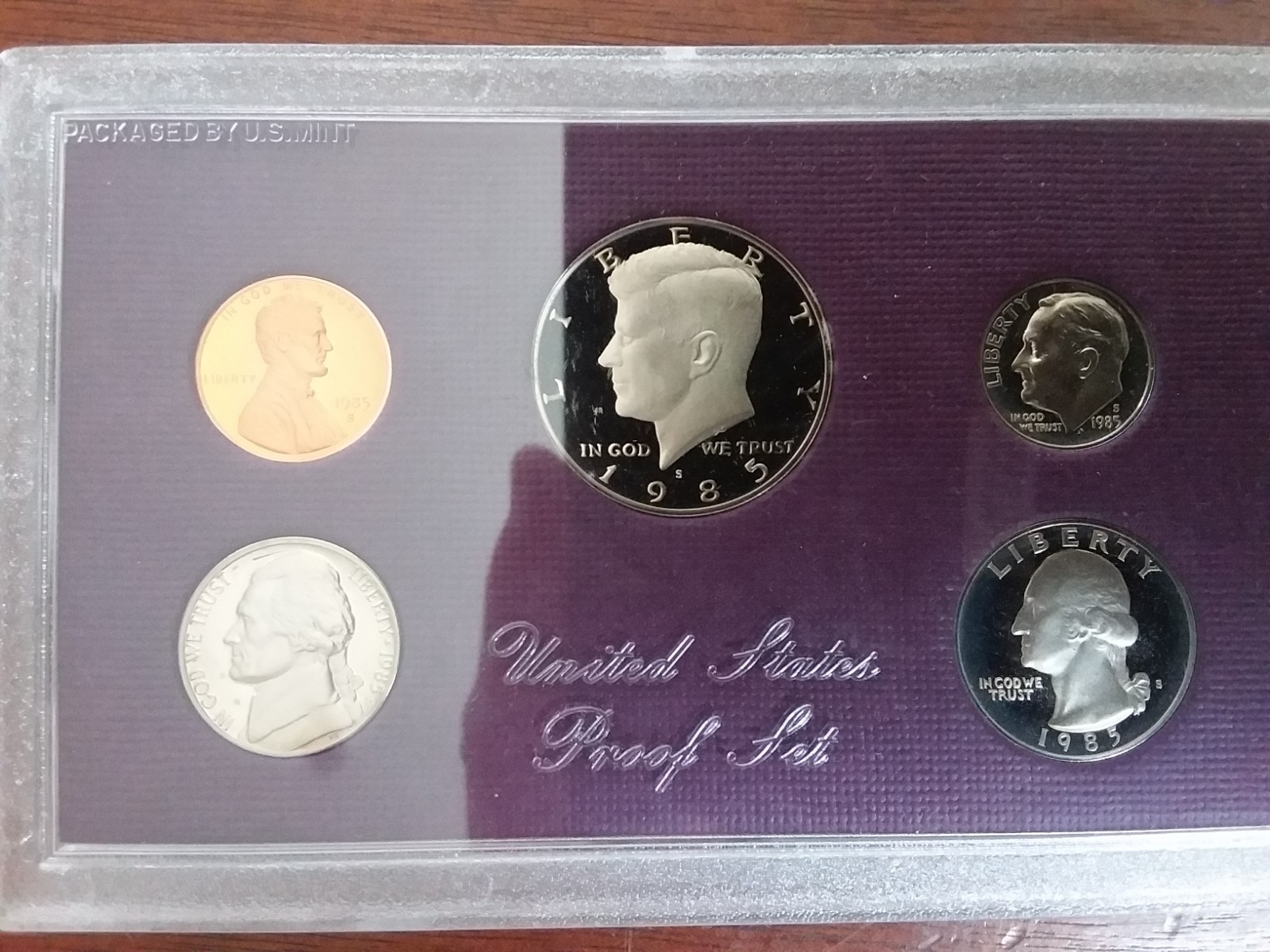 1985 US MINT PROOF SET UNCIRCULATED PENNY NICKEL DIME QUARTER HALF