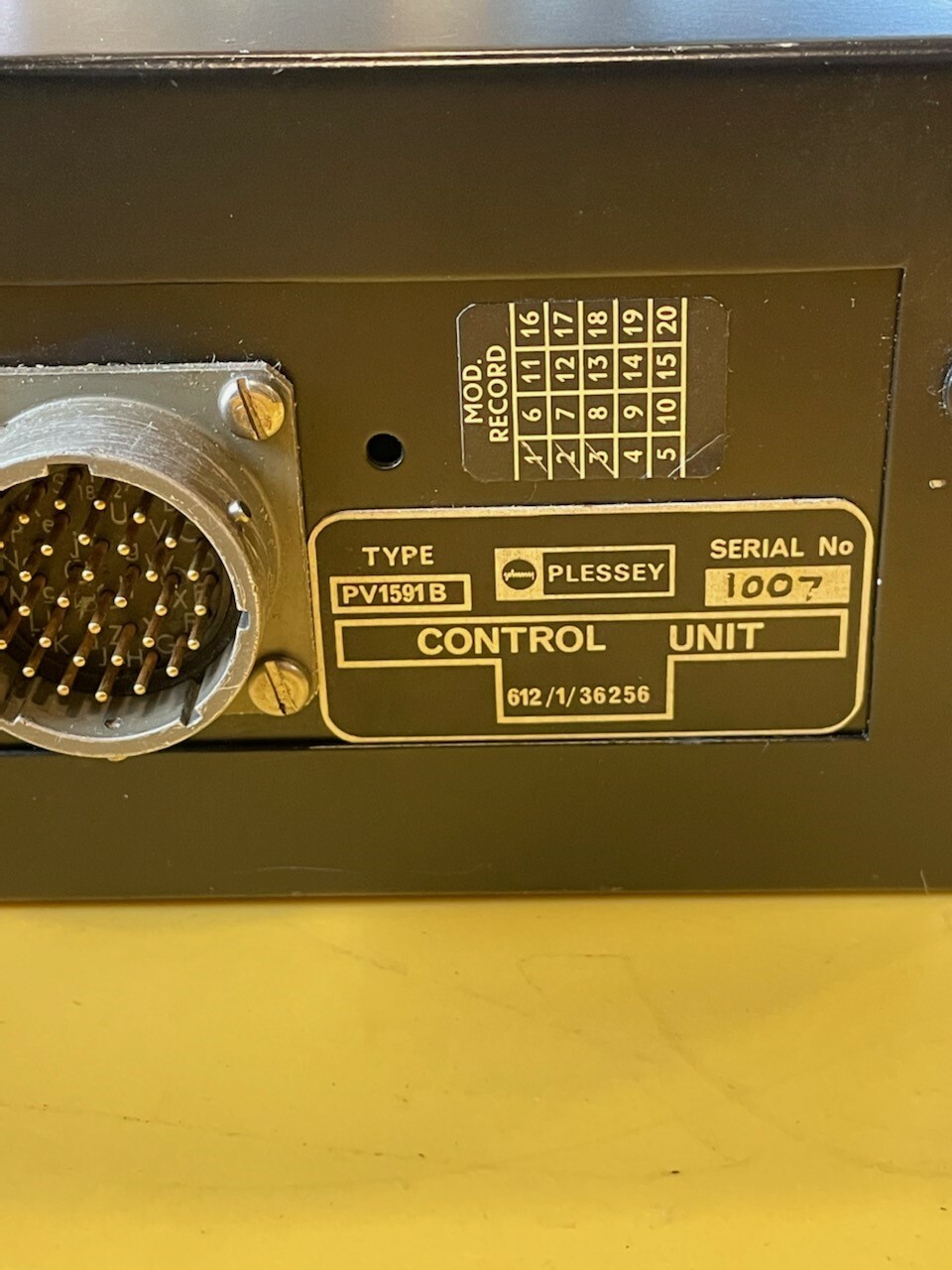 (1) DIGITAL CLOCK 612-1-36350 (1) CONTROL UNIT 612-1-36256