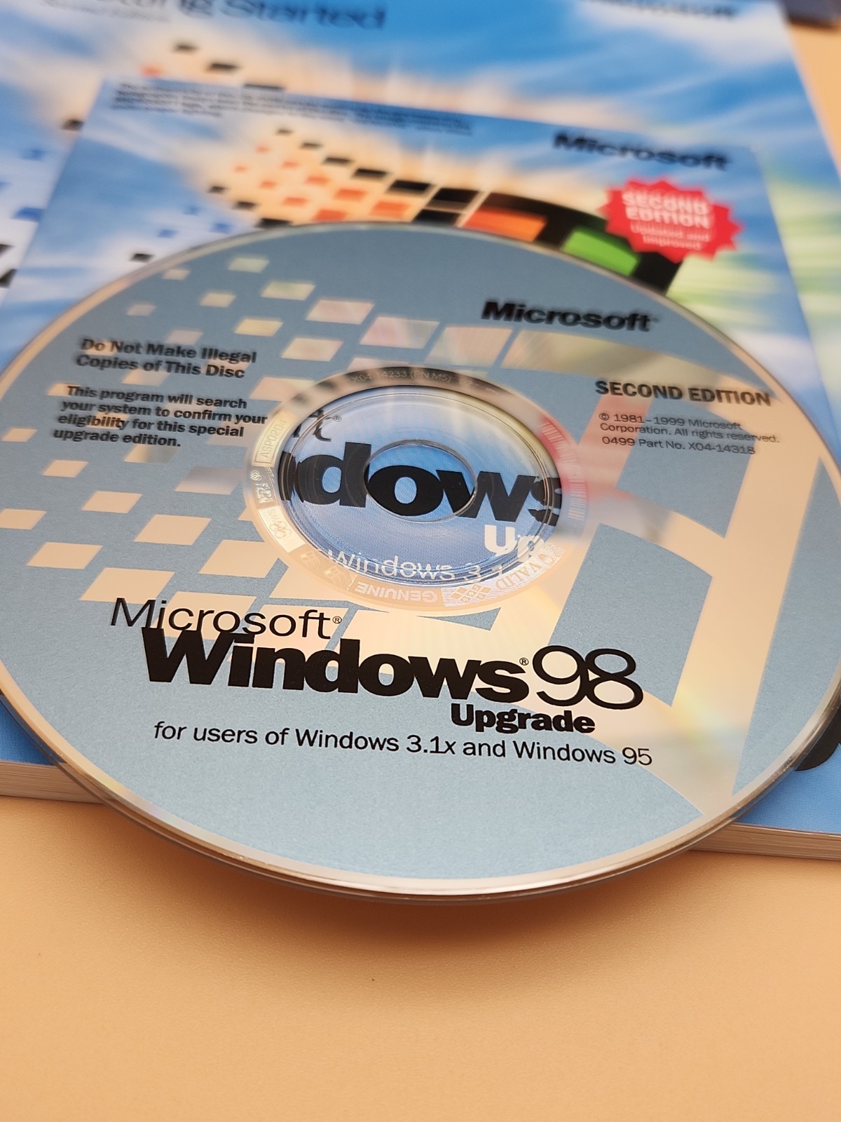 Microsoft Windows 98 Upgrade - Second Edition Installation Software - No scratch