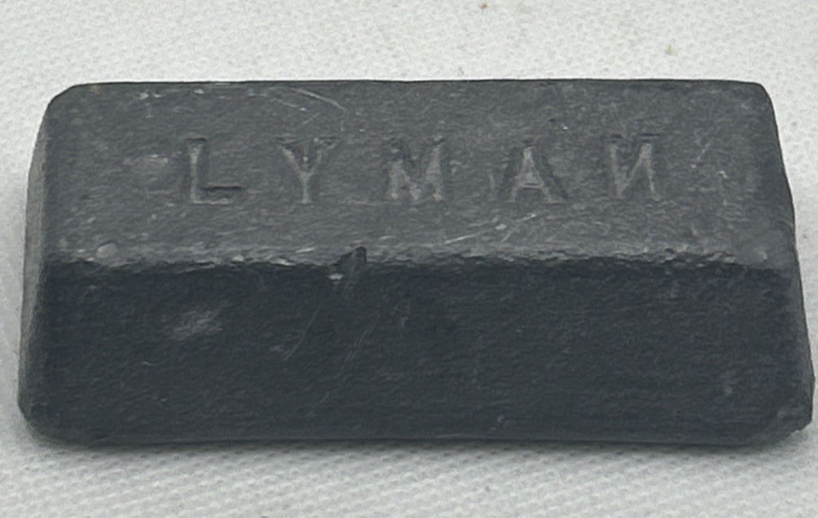 Lyman Molded Lead Bar 1 pound Hunting Equipment Fishing Vintage paperweight