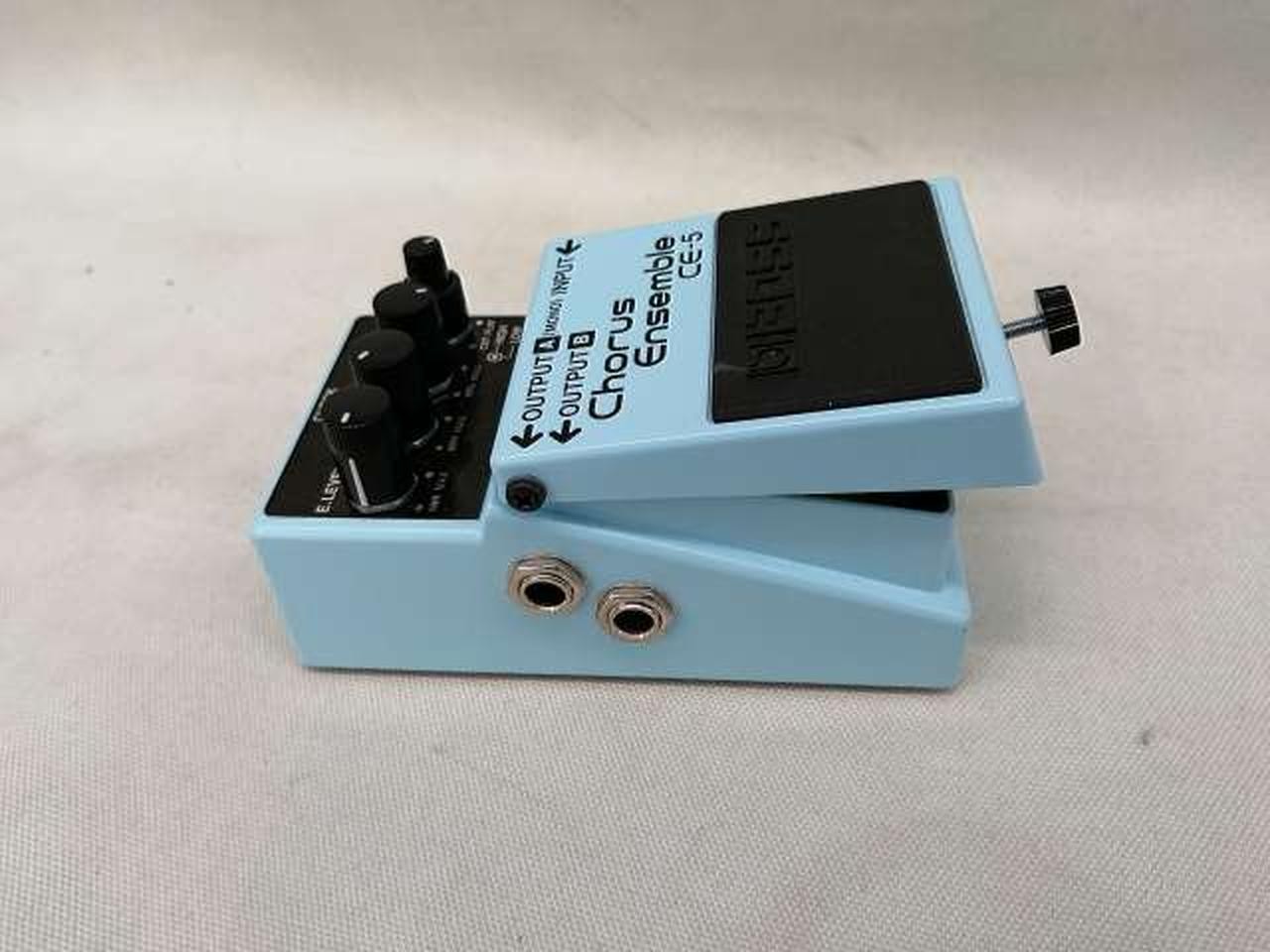 BOSS CE-5 Chorus Ensemble Effecter pedal From Japan