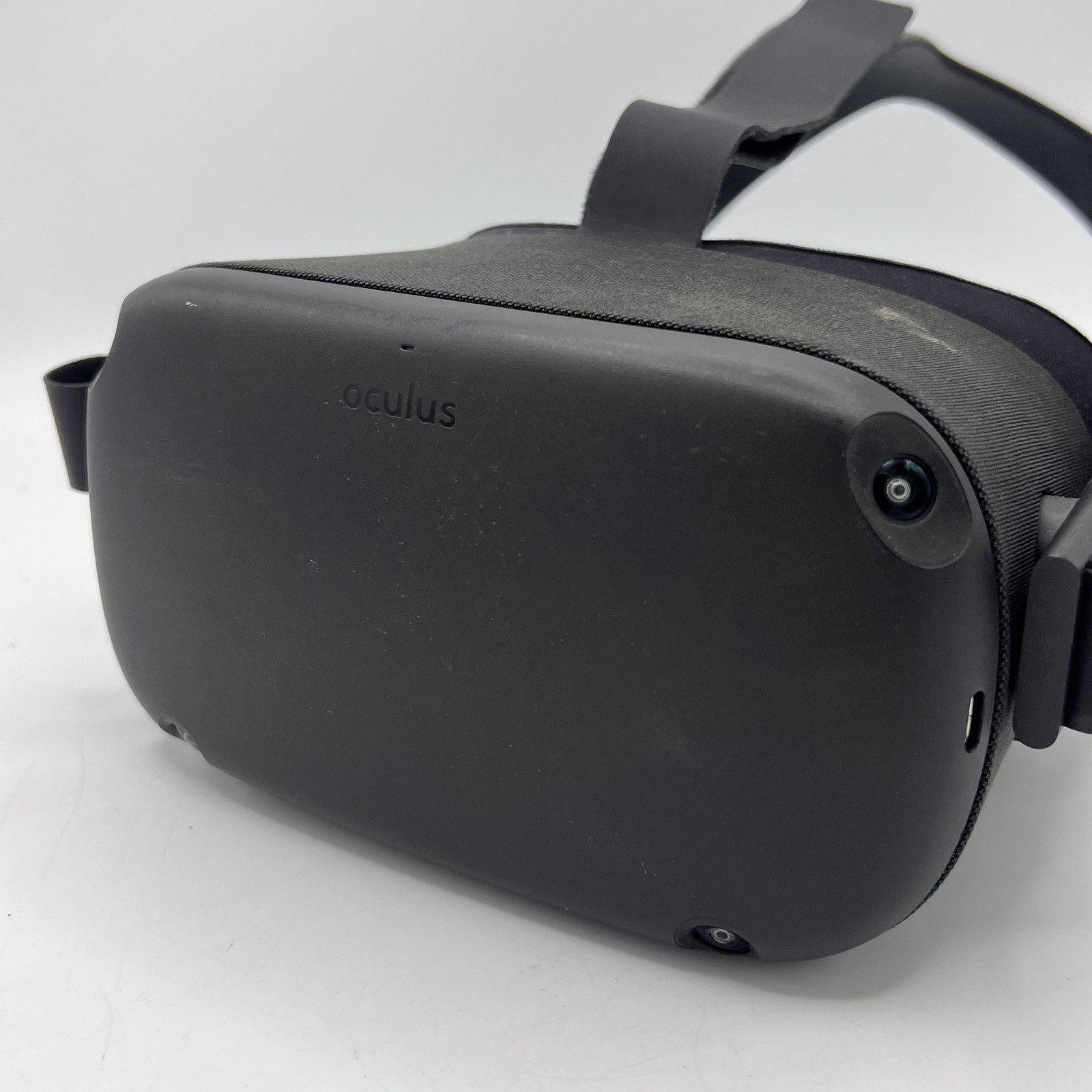 Oculus Quest 64GB VR Headset - Black