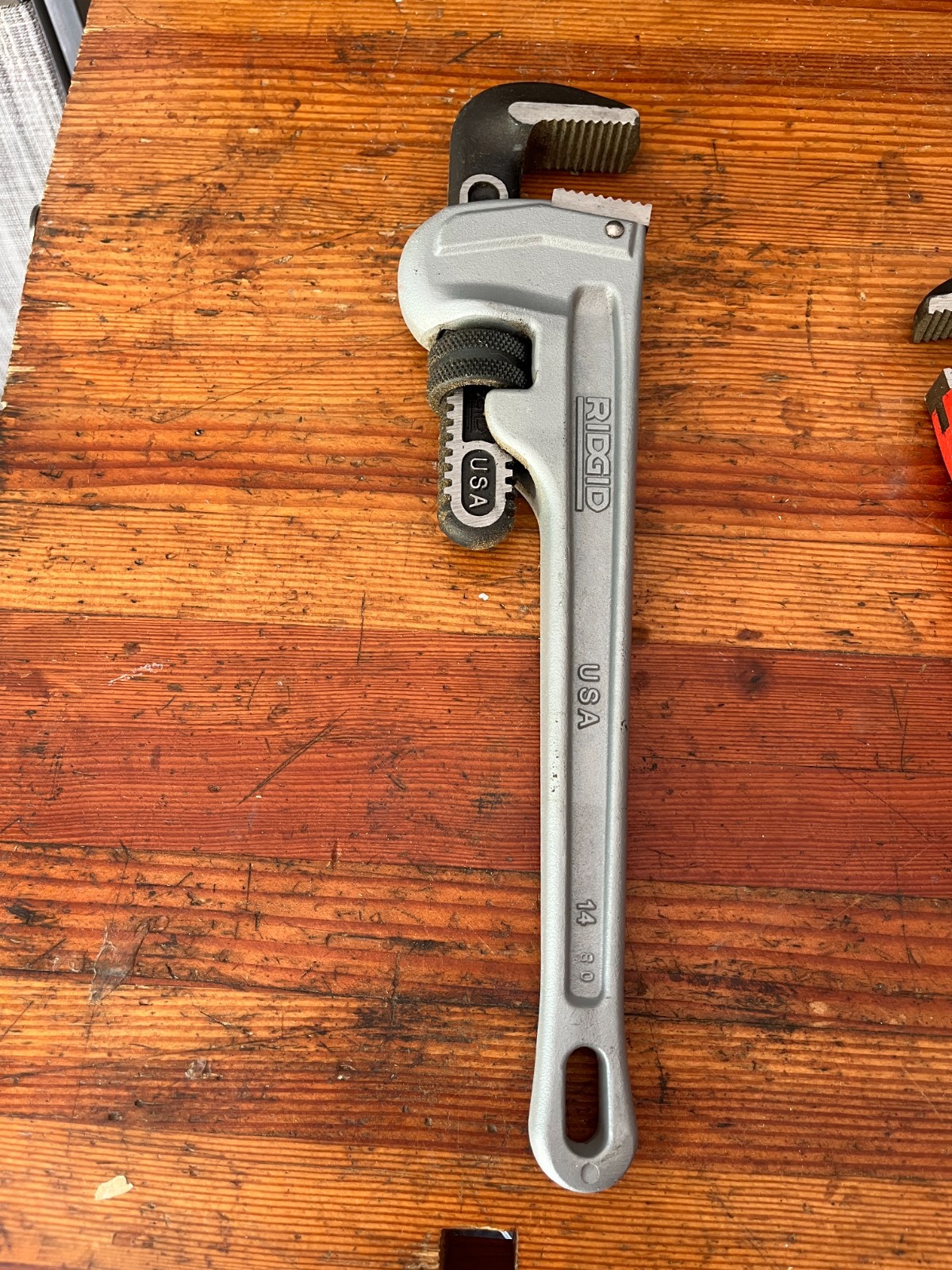 Ridgid 31095 - Model 814 - 14" Aluminum Straight Pipe Wrench 2" Cap. Made in USA