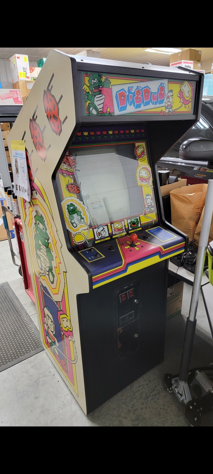 WORKING ORIGINAL - DIG DUG CLASSIC ARCADE GAME STAND UP MACHINE by ATARI 1980's