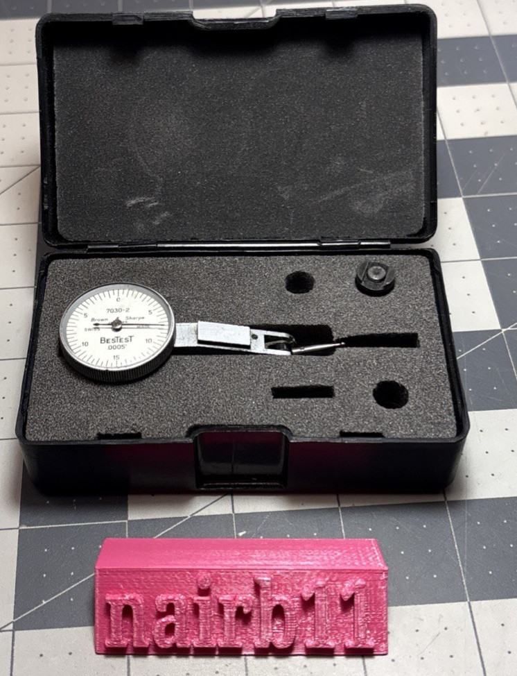 Brown & Sharpe BesTest Dial Indicator 7030-2 .0005” w/ Case Tools USA B&S